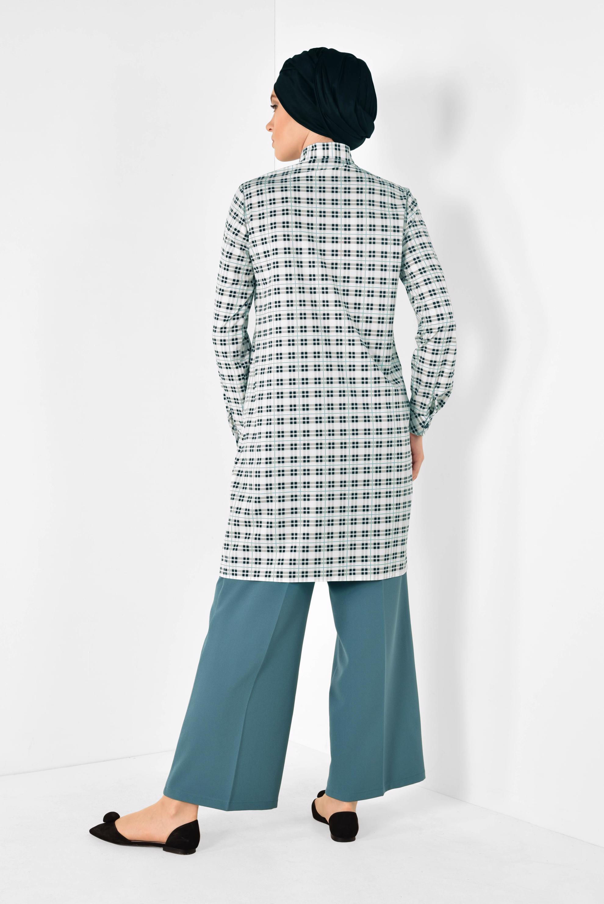 Tesettür giyim BEJ YAKASI BAĞCIKLI EKOSE DESENLİ TUNİK 4912