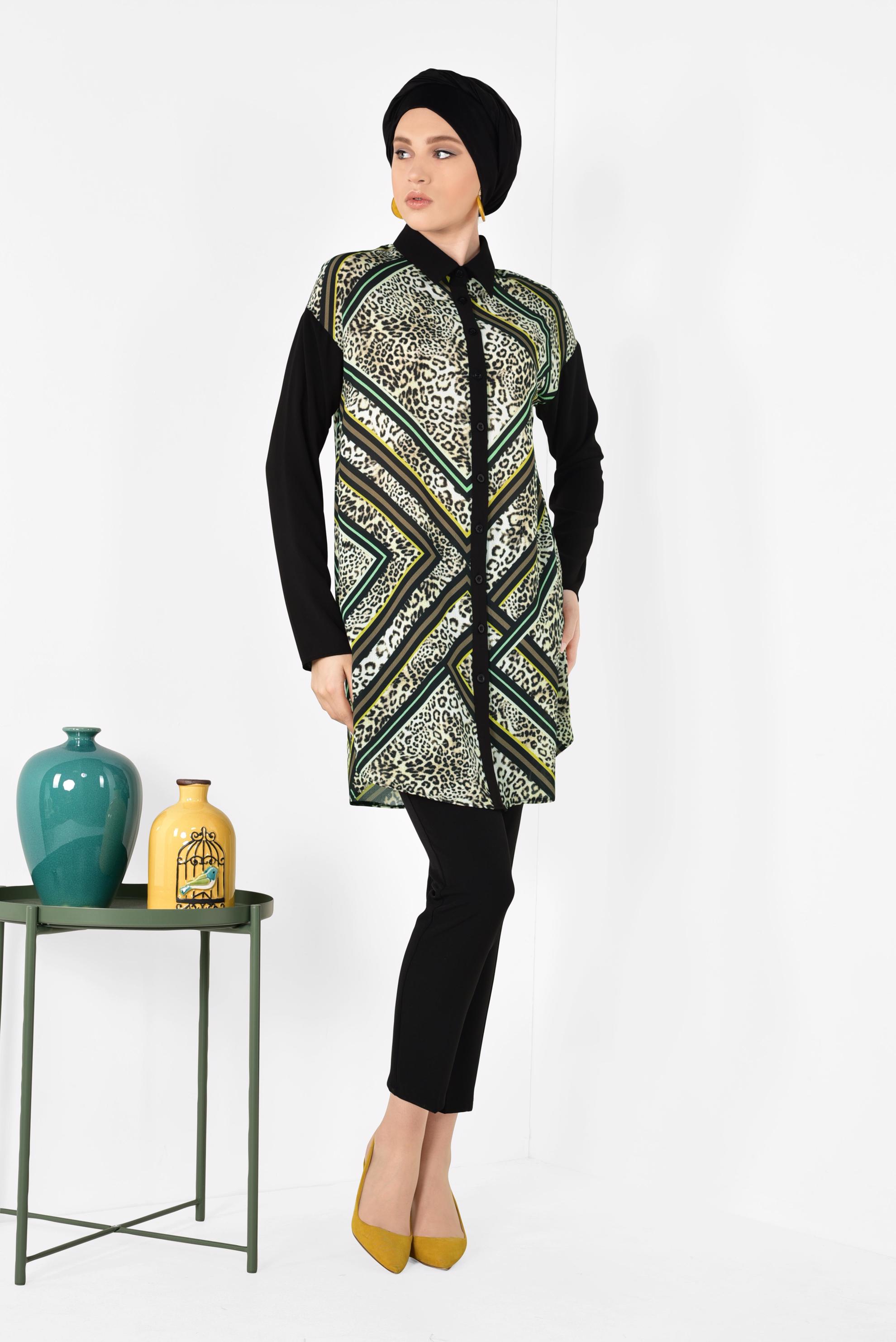 Tesettür giyim HAKİ DESENLİ DÜĞMELİ TUNİK 4964