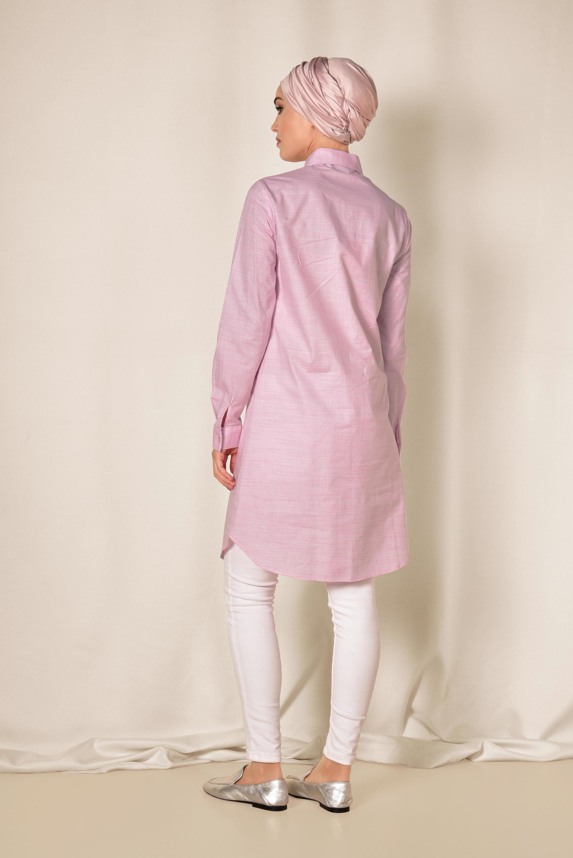 Tesettür giyim PEMBE YAKASI ZİNCİRLİ ÖNDEN DÜĞMELİ TUNİK 4987