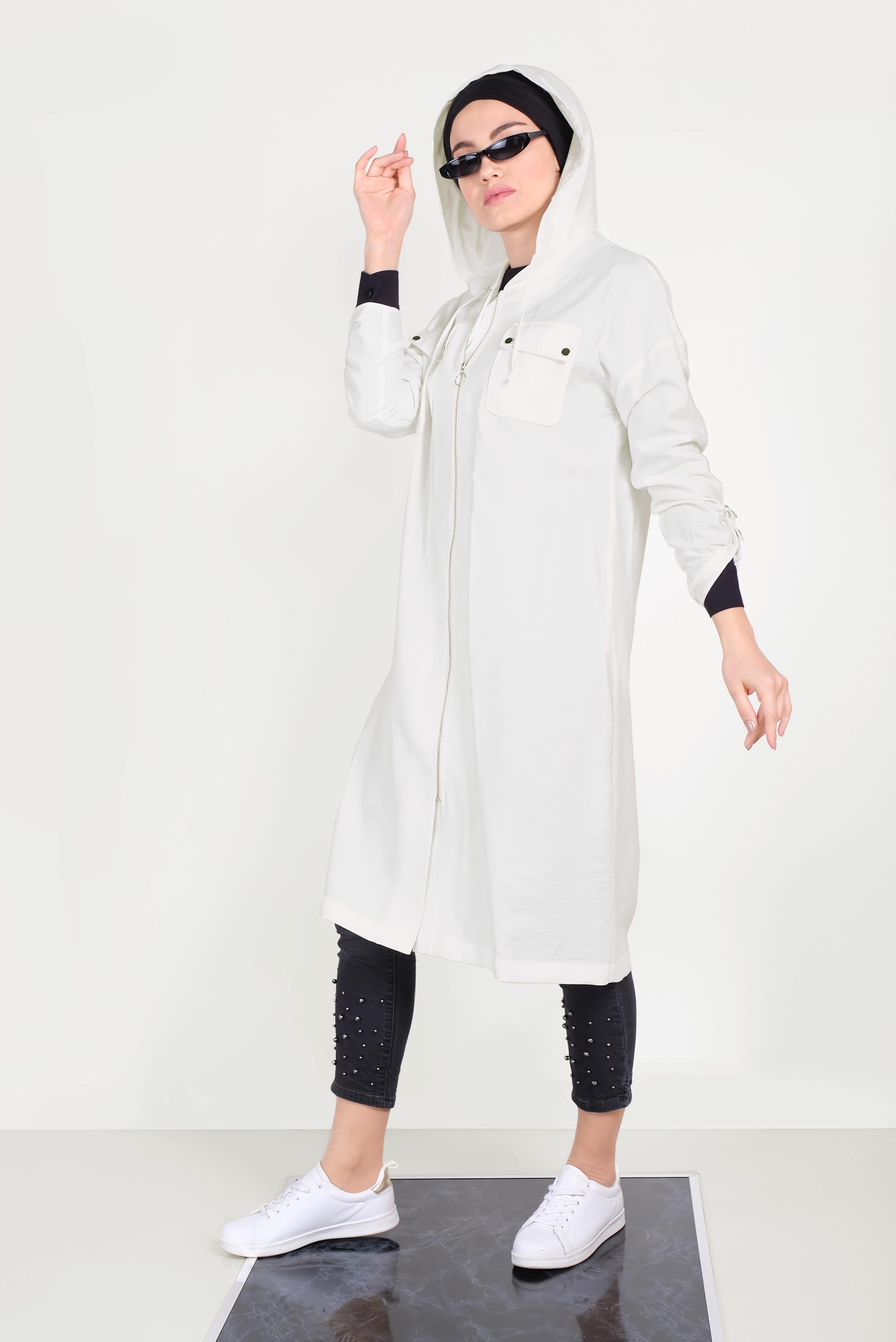 Tesettür giyim BEYAZ FERMUARLI SPOR TRENÇKOT 10154