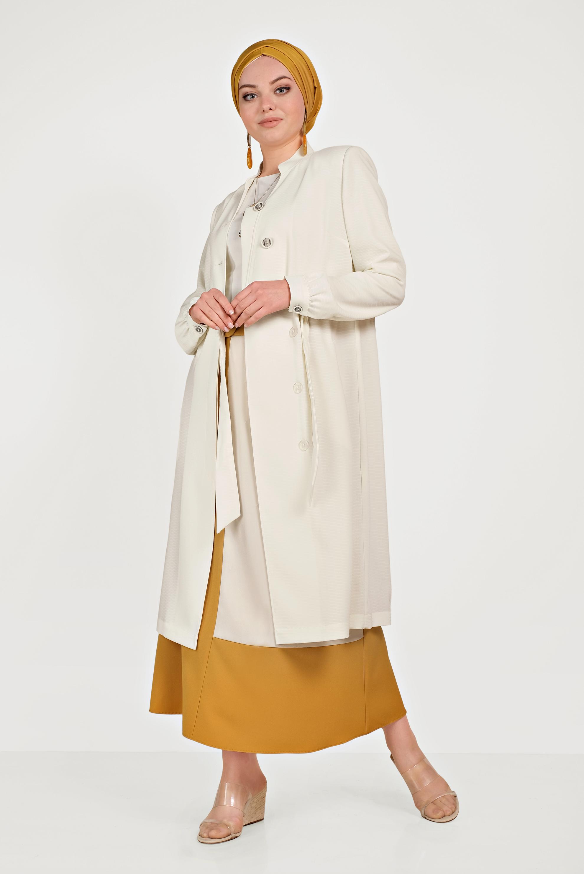 Tesettür giyim BEYAZ HAKİM YAKA KUŞAKLI TRENÇKOT 10171