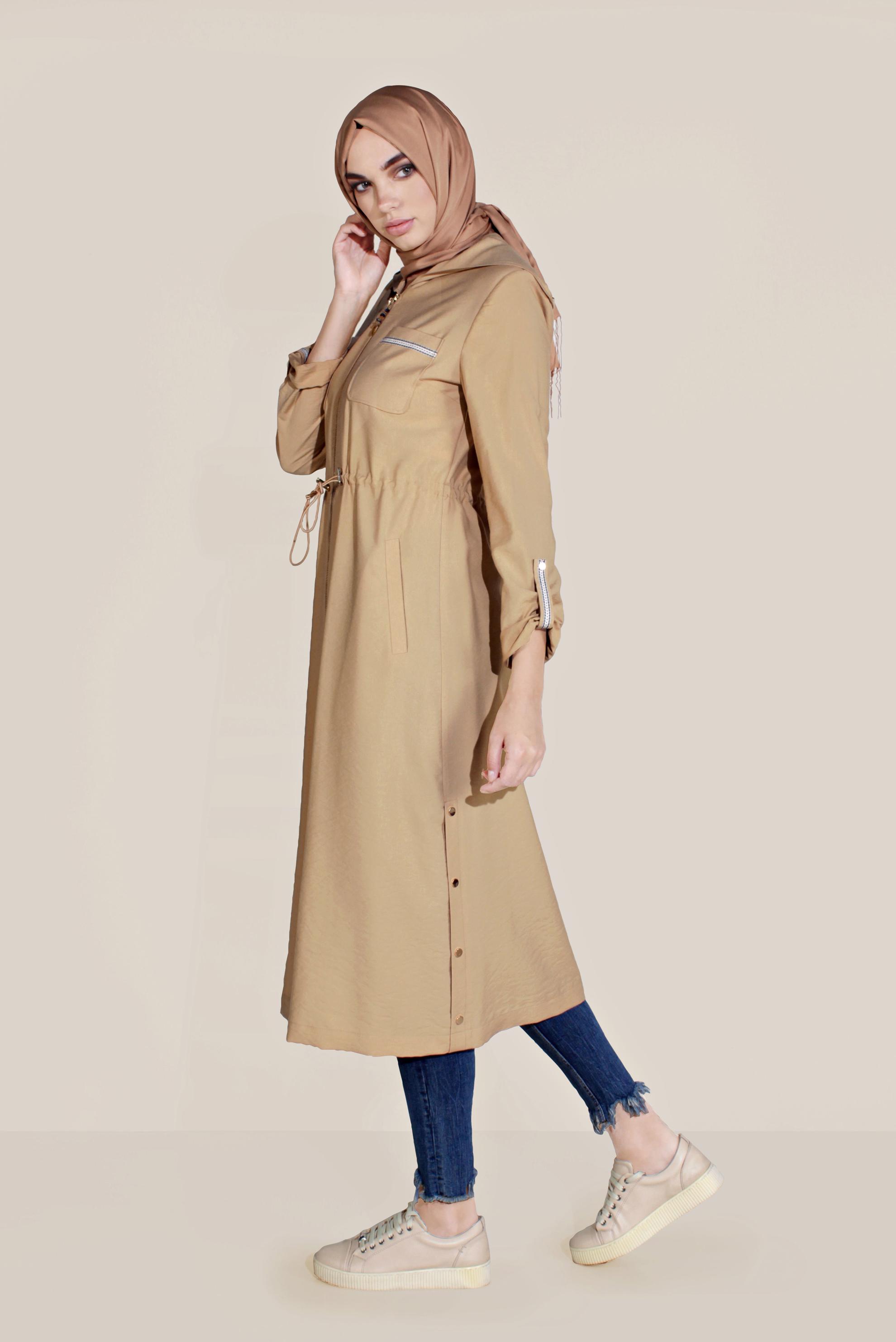 Tesettür giyim KAHVE BELİ LASTİKLİ YIRTMACI DÜĞMELİ TRENÇKOT 10172