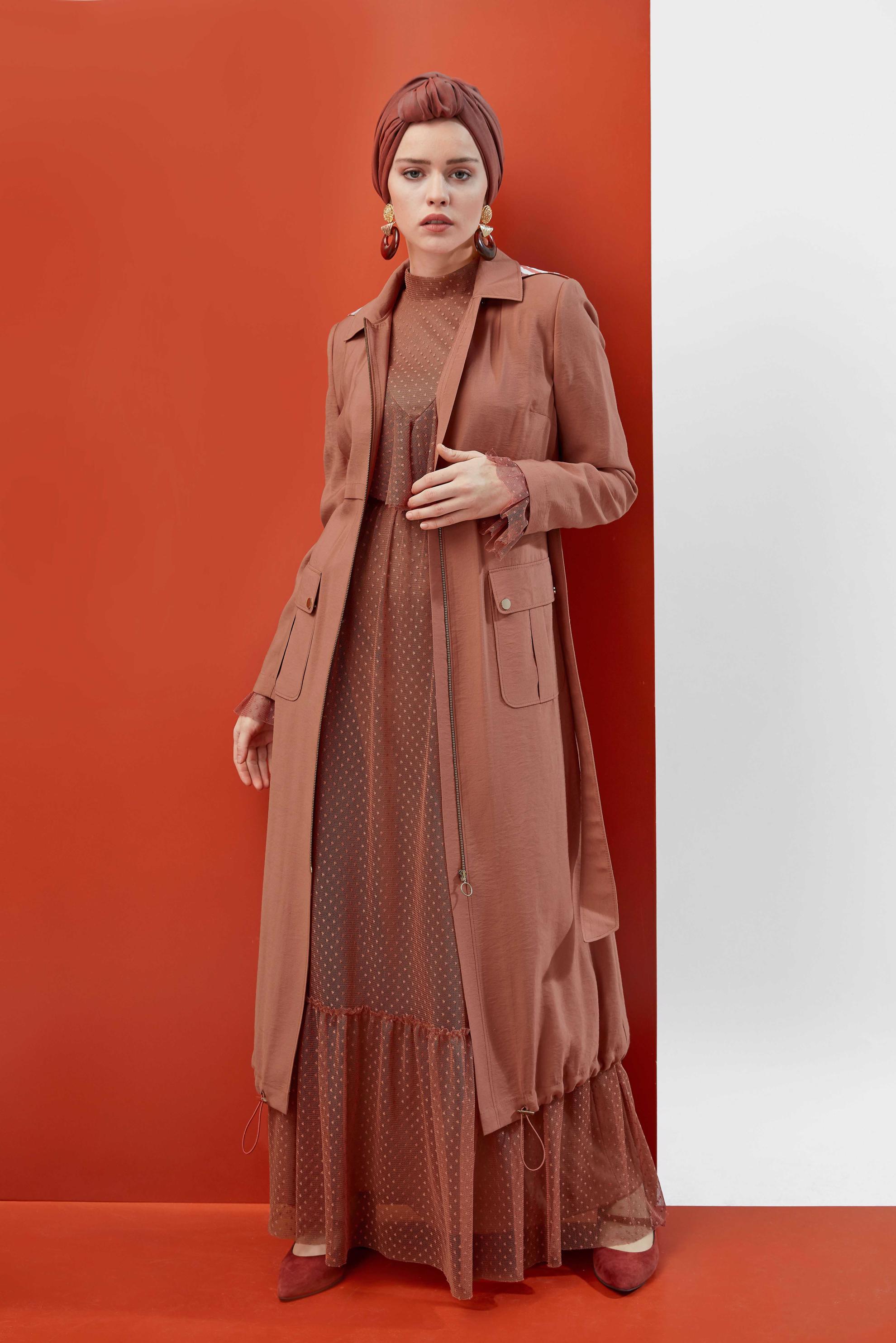 Tesettür giyim KAHVE KUŞAKLI KAPÜŞONLU TRENÇKOT 10174