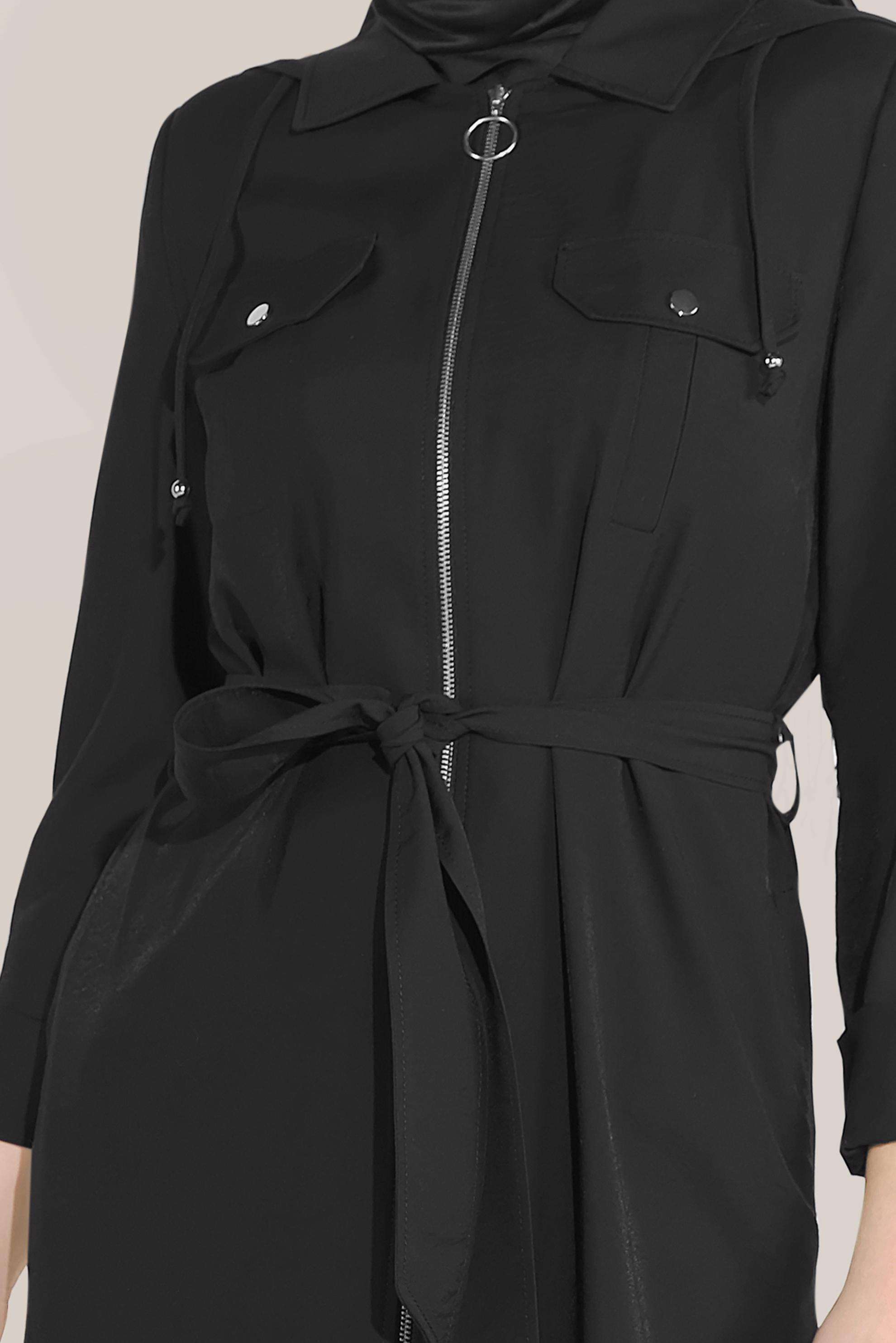 Tesettür giyim SİYAH KAPÜŞONLU KUŞAKLI TRENÇKOT 10175