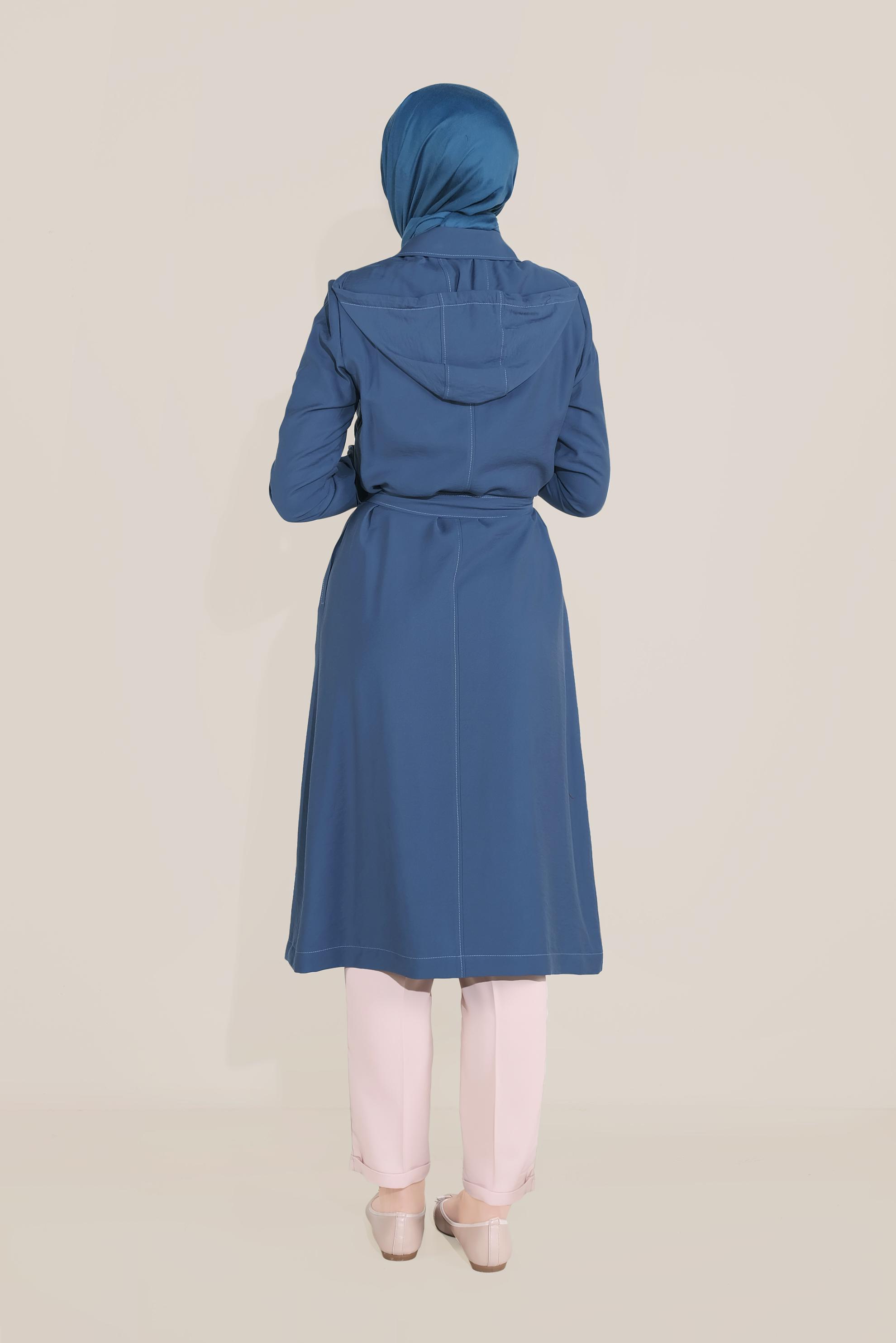 Tesettür giyim LACİVERT KAPÜŞONLU KUŞAKLI TRENÇKOT 10175