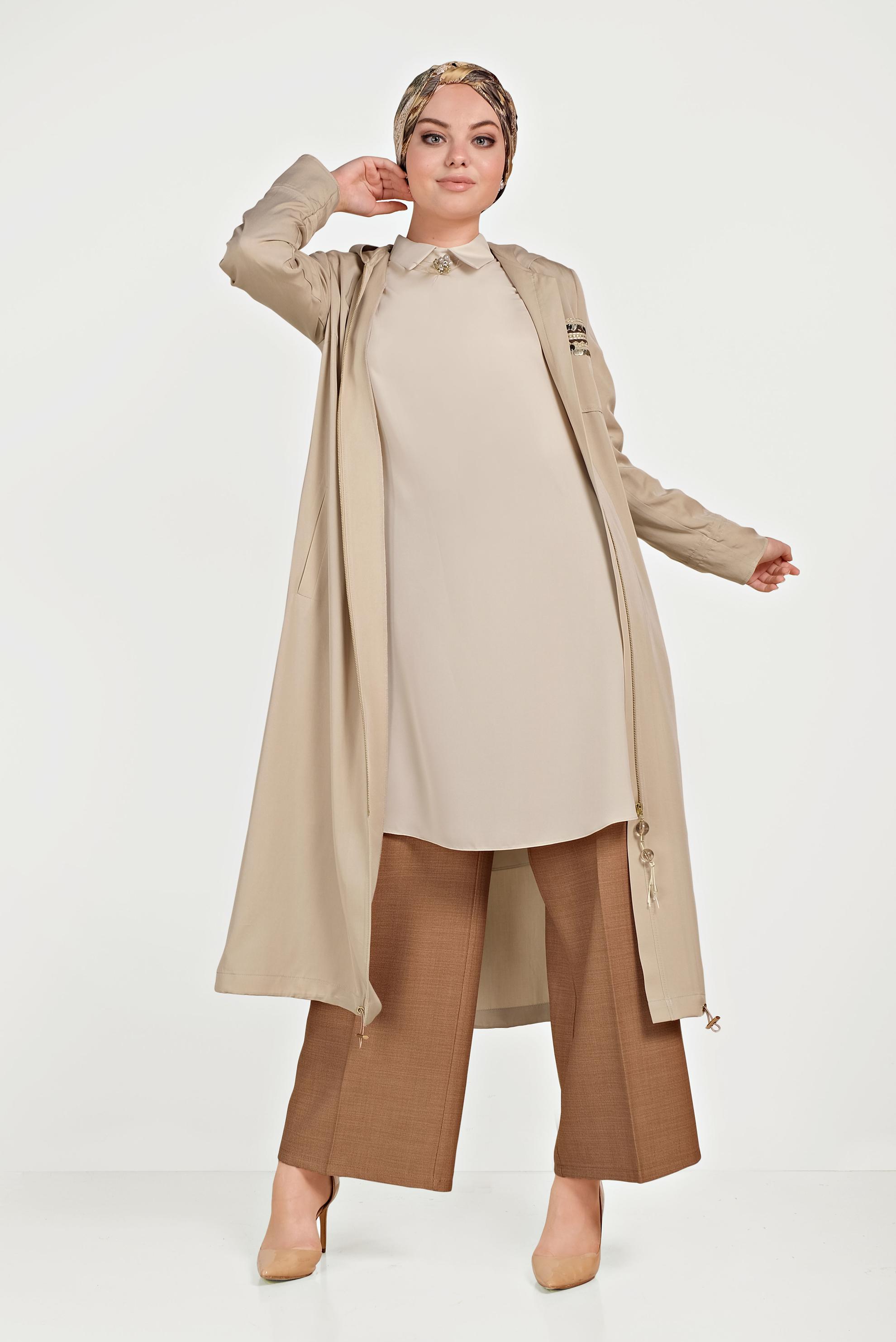 Tesettür giyim BEJ CEBİ PULLU FERMUARLI TRENÇKOT 10186