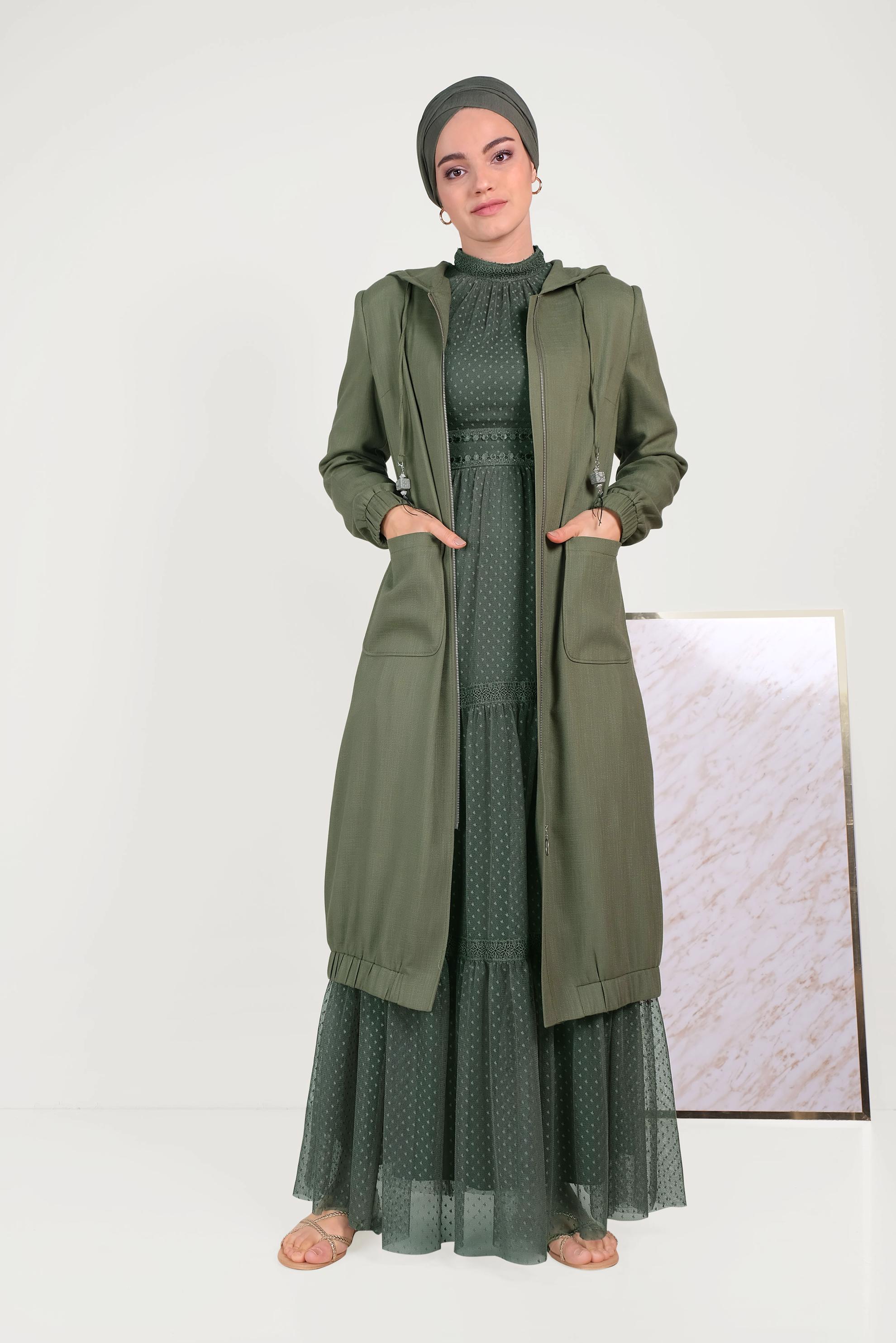 Tesettür giyim HAKİ KAPÜŞONLU FERMUARLI TRENÇKOT 10188