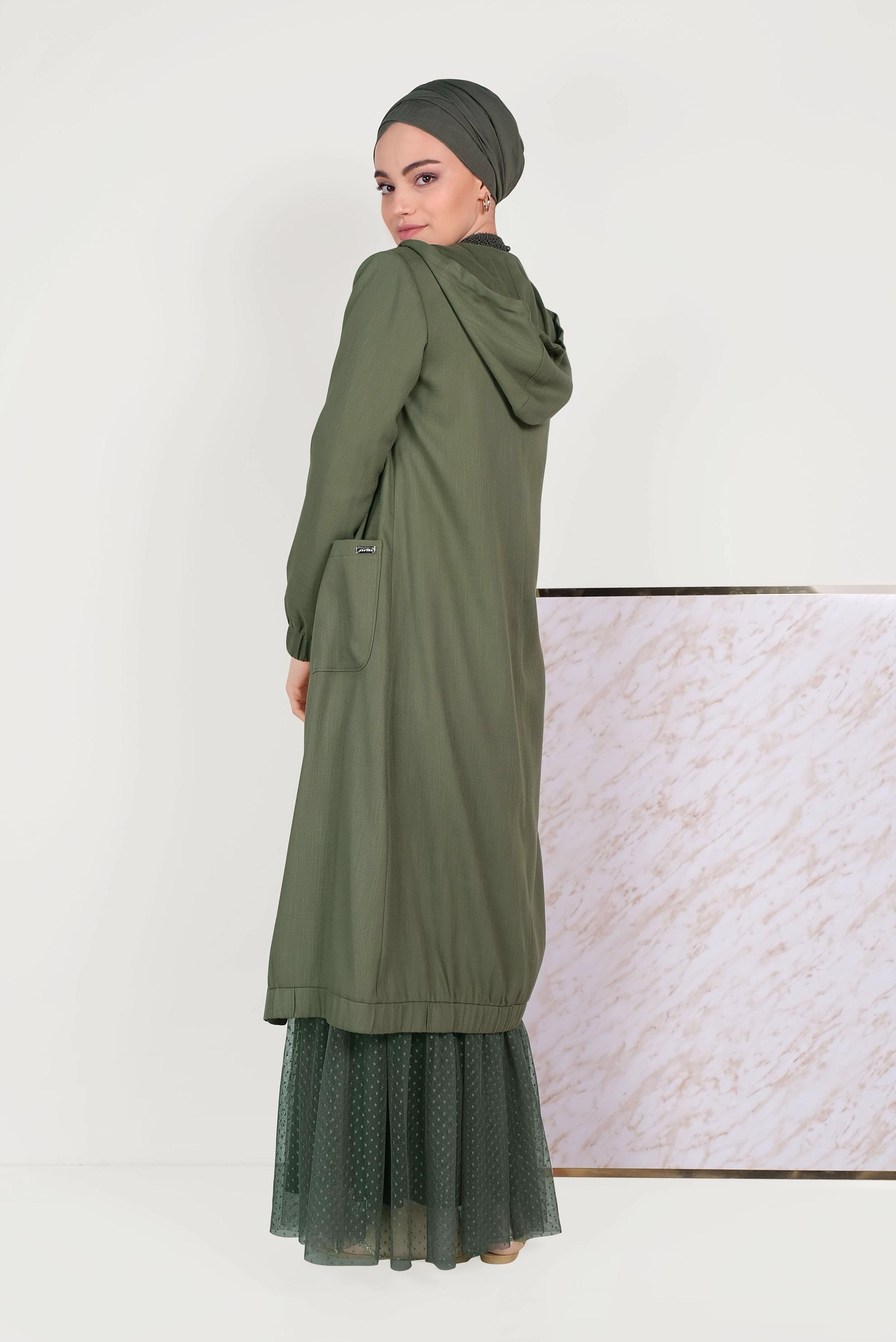 Tesettür giyim HAKİ KAPÜŞONLU FERMUARLI TRENÇKOT 10188