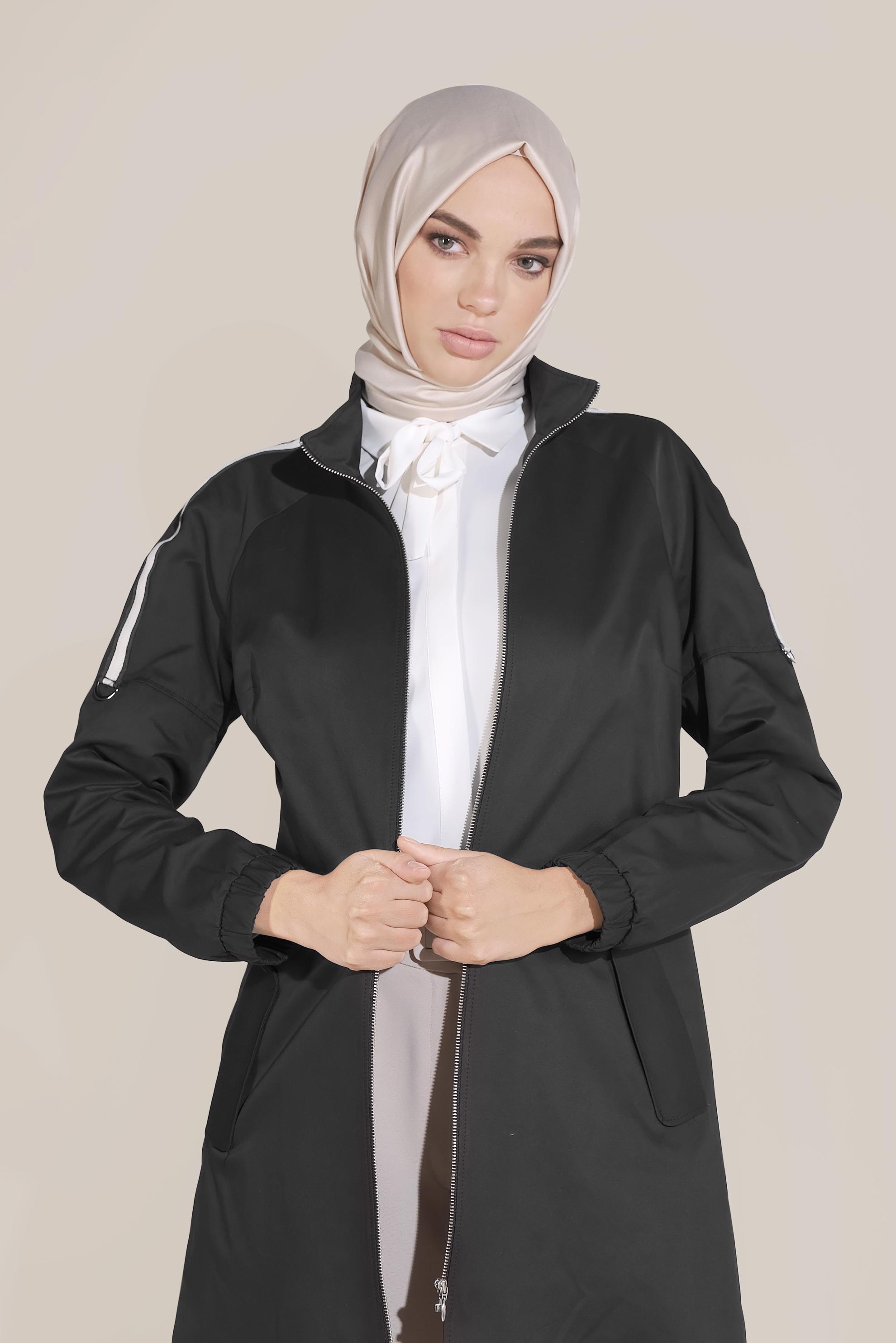 Tesettür giyim SİYAH ŞERİT DETAYLI SPOR TRENÇKOT 10189