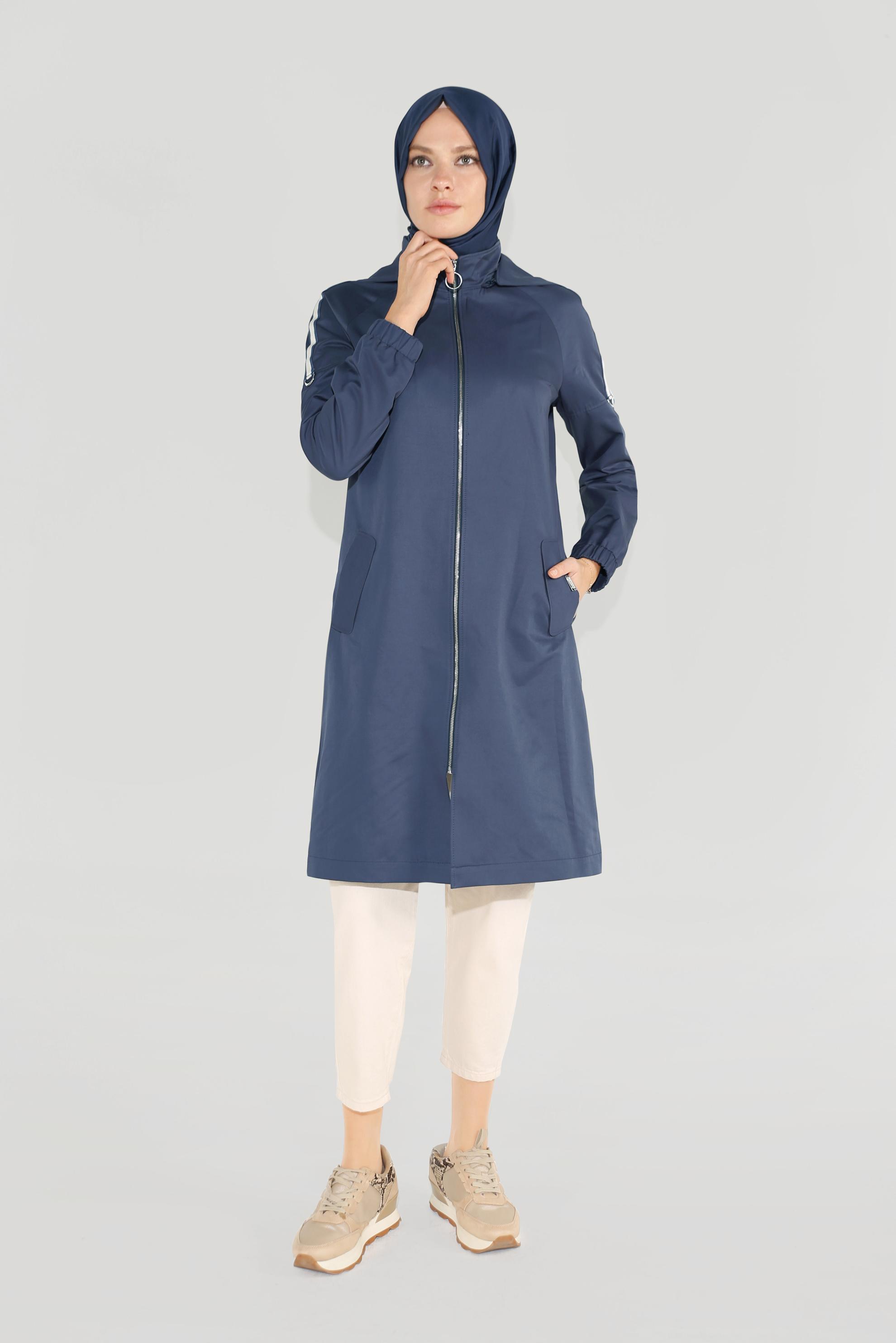 Tesettür giyim LACİVERT ŞERİT DETAYLI SPOR TRENÇKOT 10189