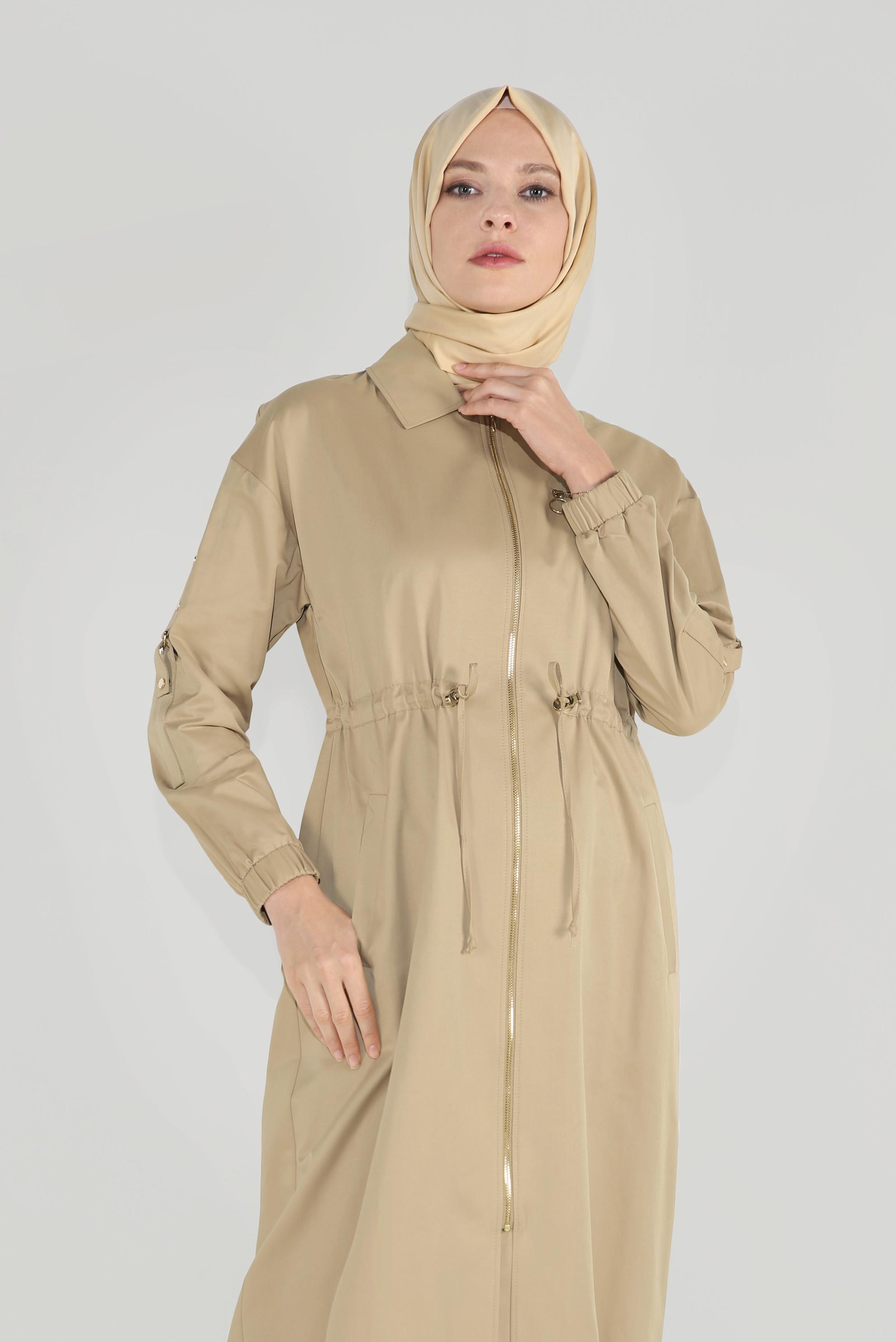 Tesettür giyim KAHVE BELİ BAĞCIKLI FERMUARLI TRENÇKOT 10191