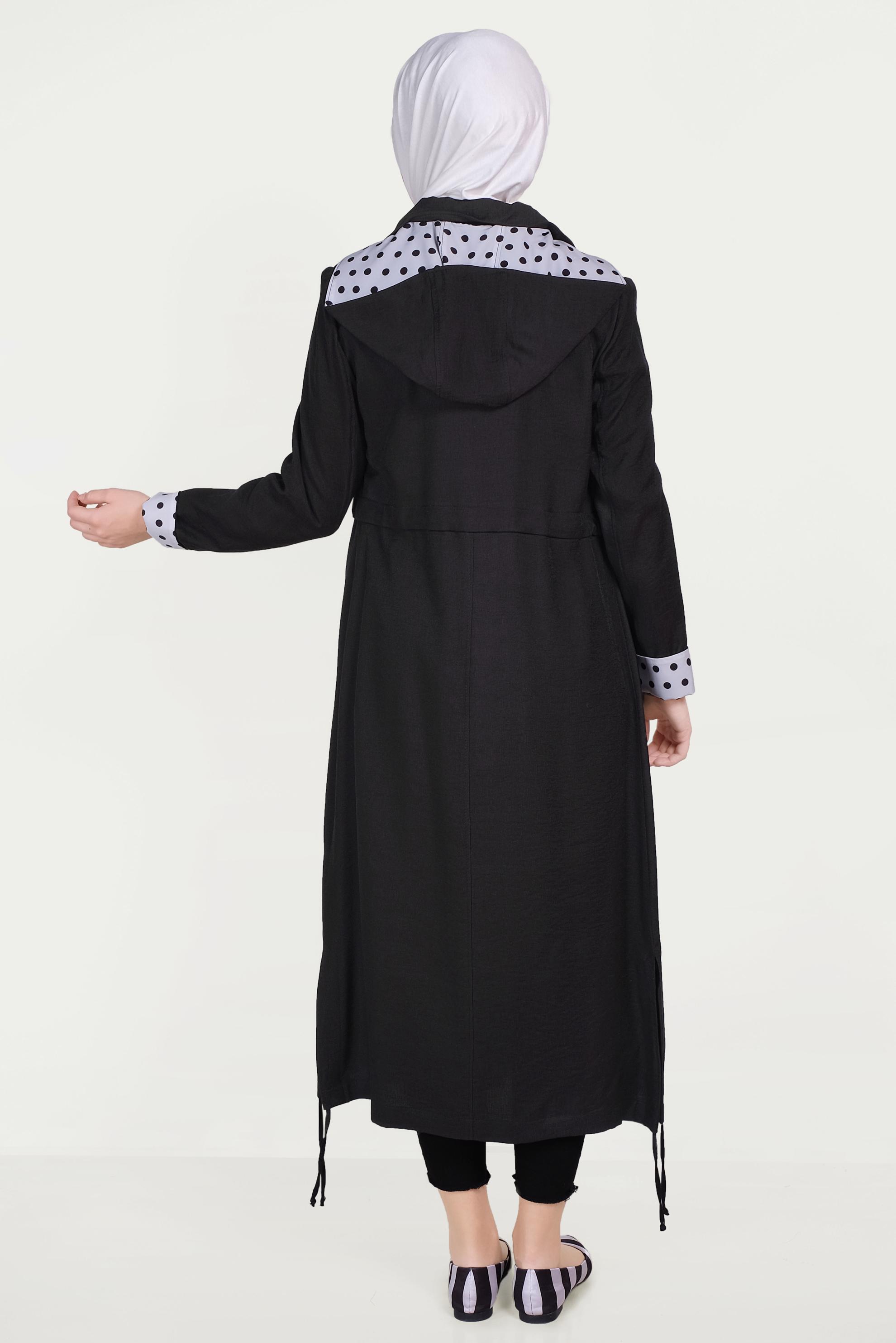 Tesettür giyim SİYAH ASTARI PUANTİYELİ DÜĞMELİ TRENÇKOT 10197