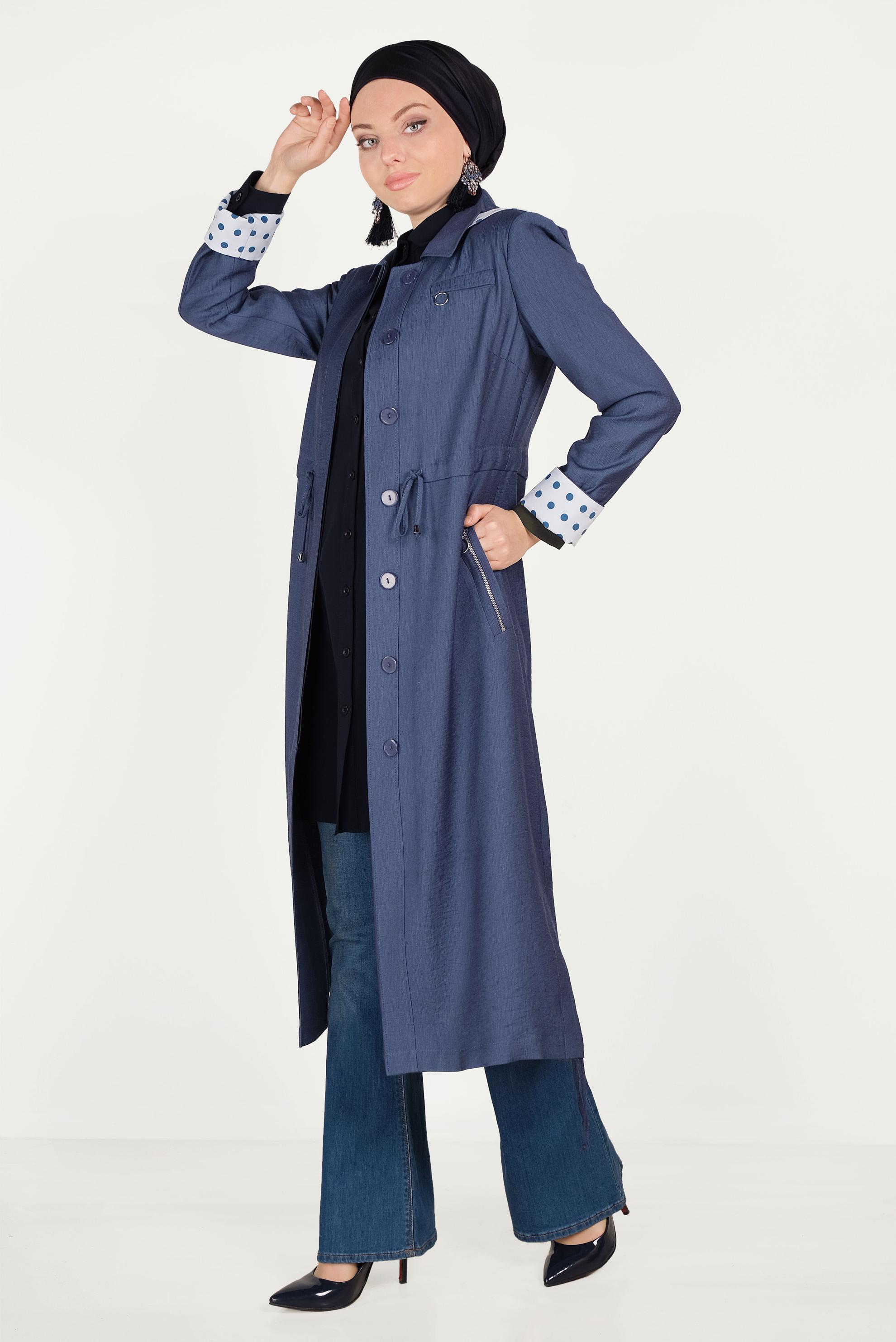 Tesettür giyim LACİVERT ASTARI PUANTİYELİ DÜĞMELİ TRENÇKOT 10197