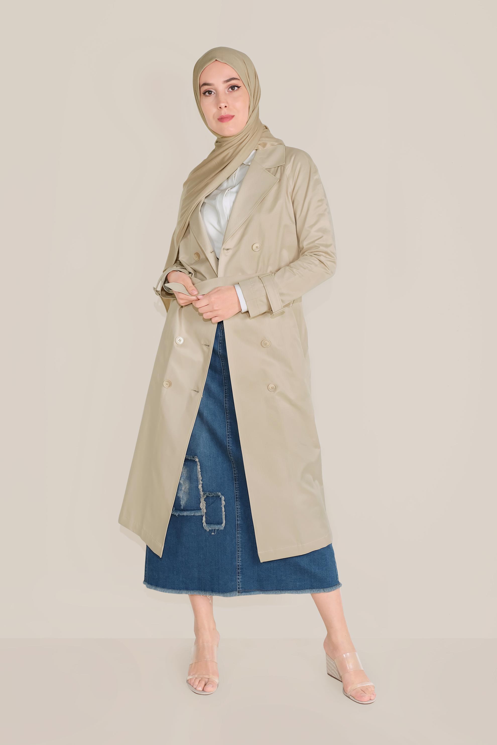 Tesettür giyim BEJ KRUVAZE DÜĞMELİ TRENÇKOT 10198