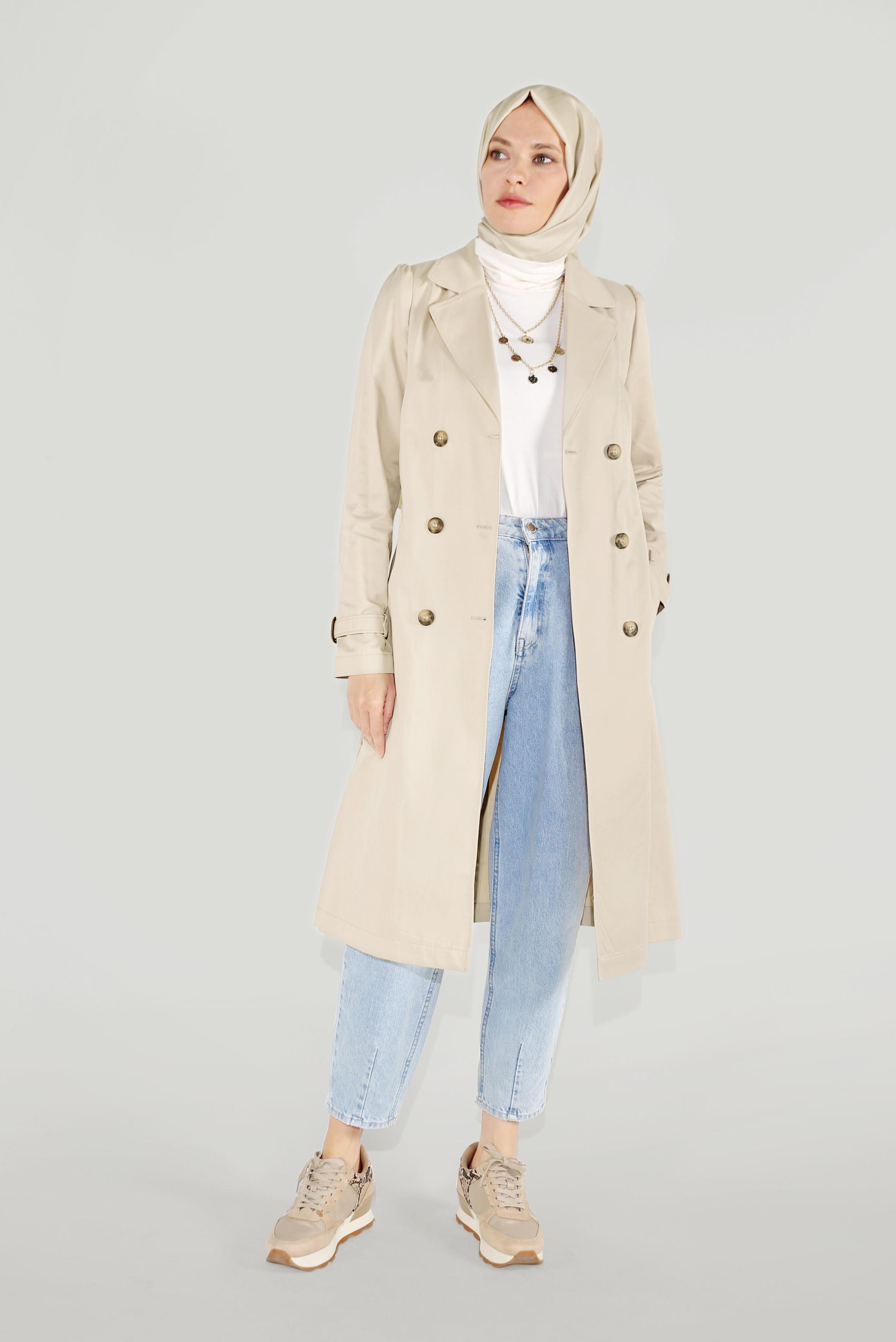 Tesettür giyim BEJ ARKASI DÜĞMELİ TRENÇKOT 10220 