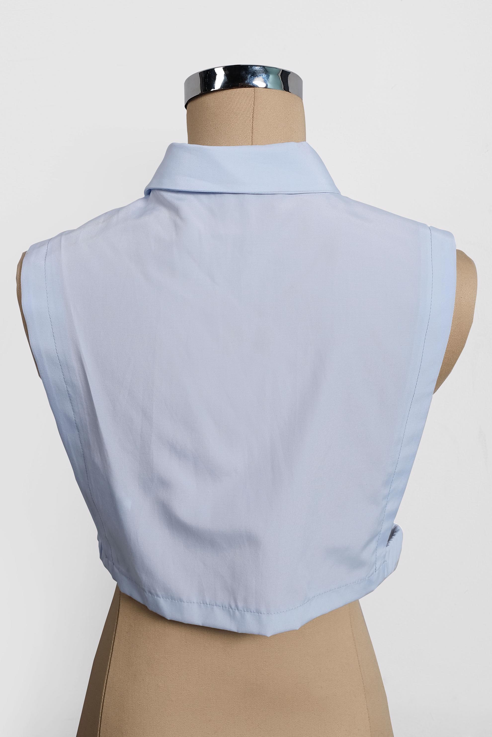 Tesettür giyim MAVİ SİVRİ YAKA DÜĞMELİ BLUZ YAKALIK 4406