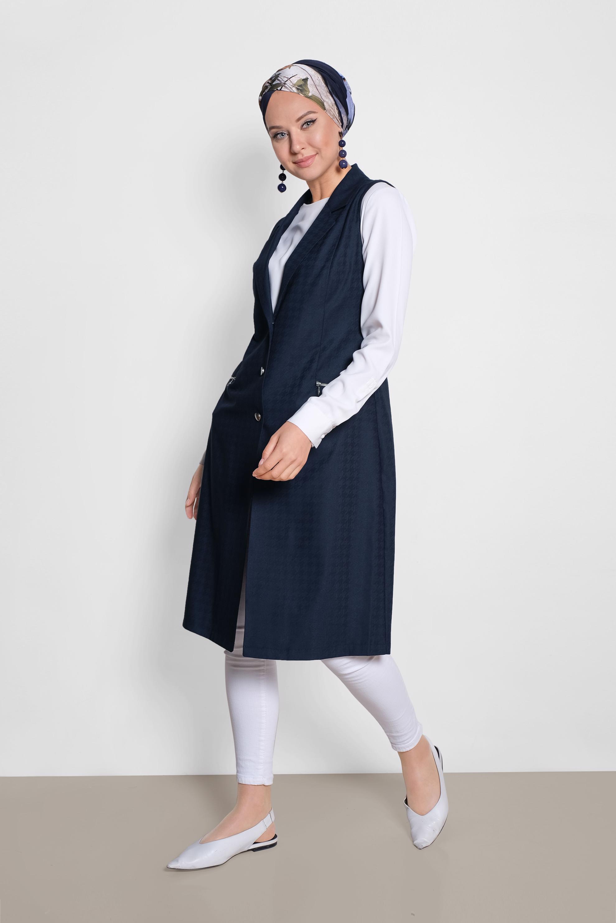 Tesettür giyim LACİVERT DÜĞMELİ YELEK 4020