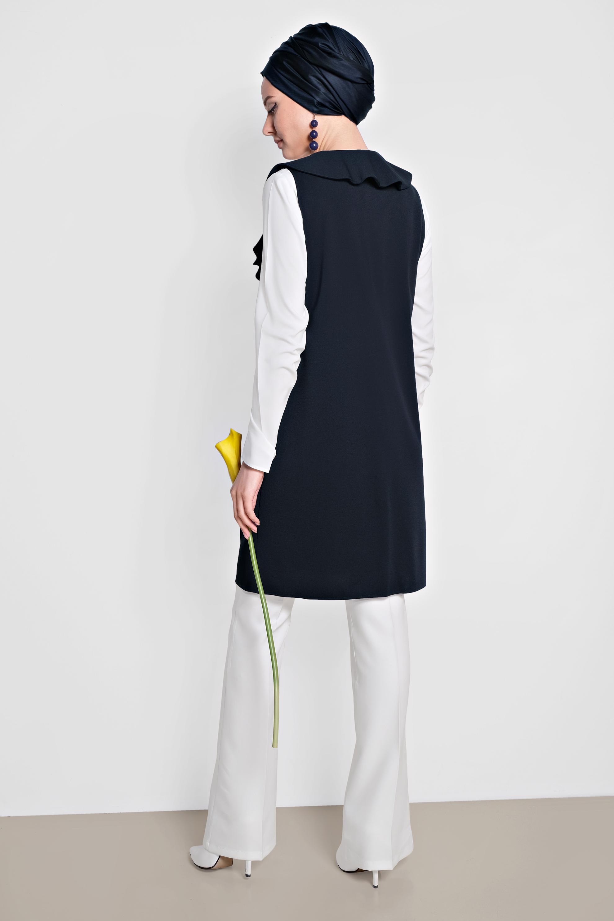 Hijab clothing NAVY BLUE RUFFLED BUTTONED VEST 4184 