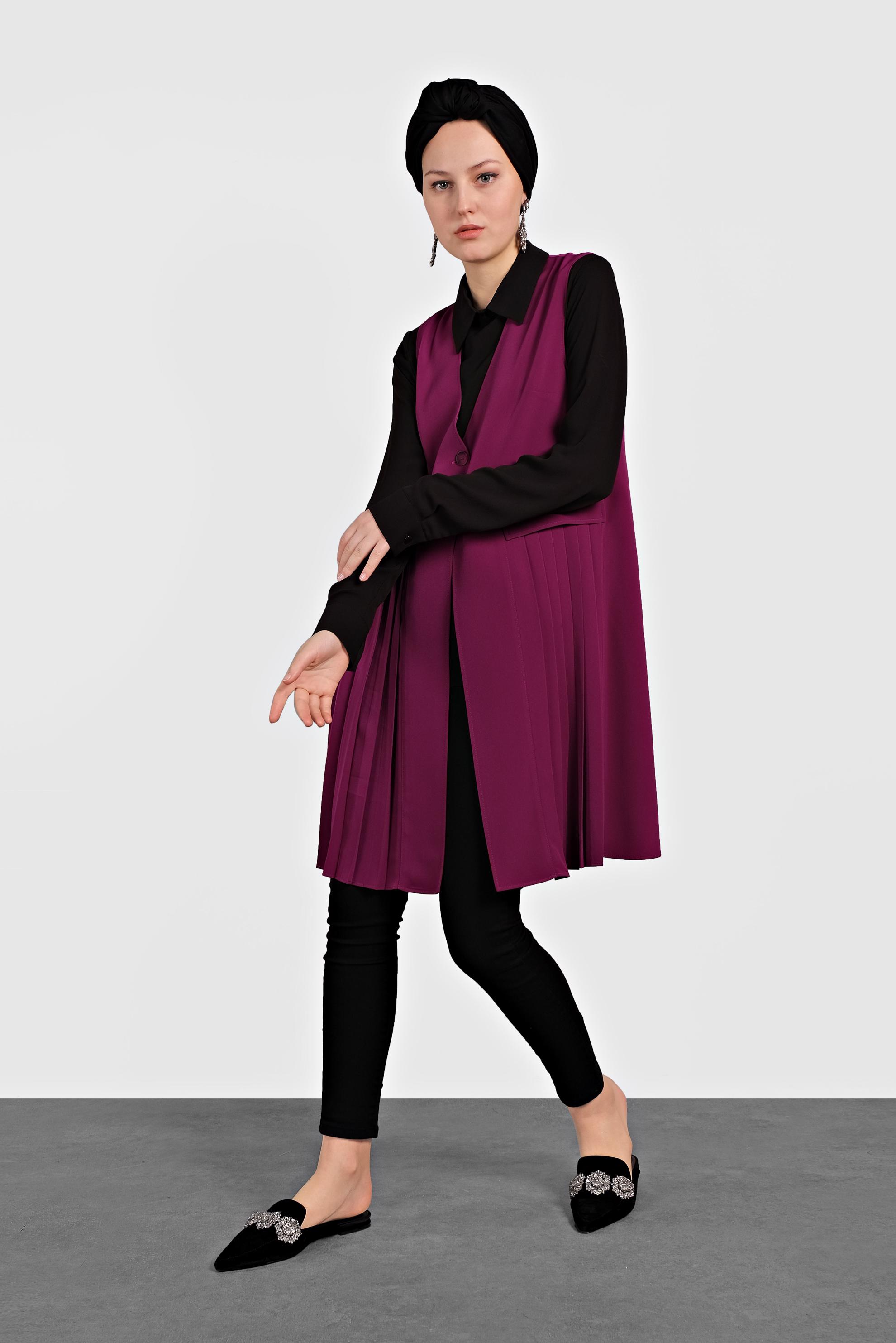 Tesettür giyim MOR PİLİSELİ YELEK 4244