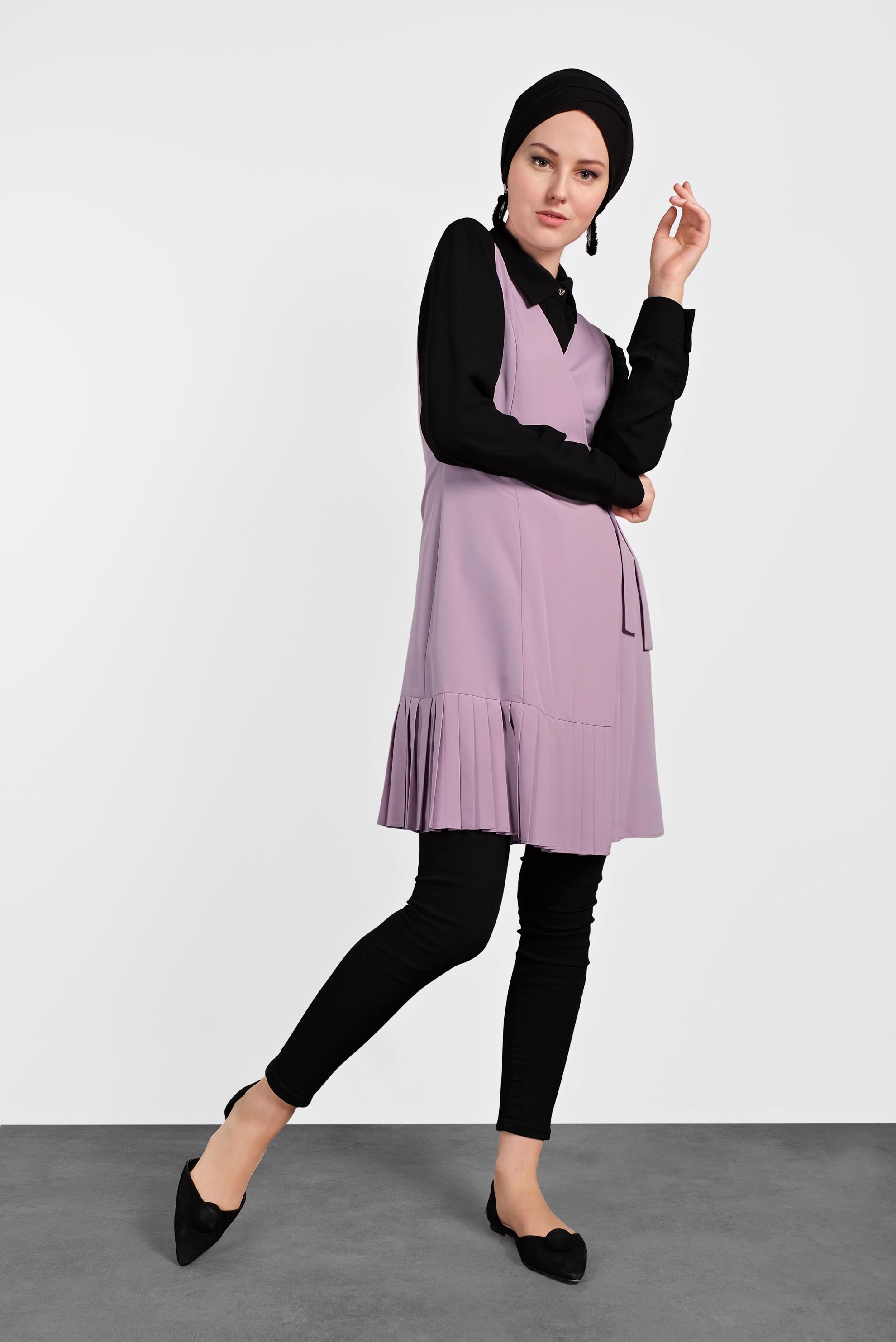 Tesettür giyim MOR YANDAN BAĞCIKLI PİLELİ YELEK 4249