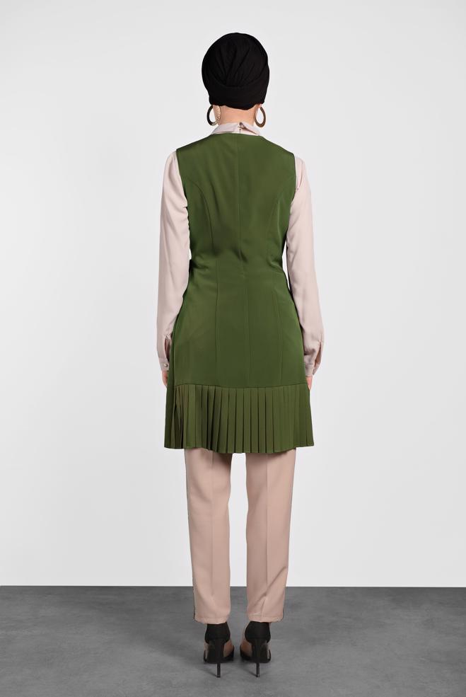 Tesettür giyim HAKİ YANDAN BAĞCIKLI PİLELİ YELEK 4249 - ALVİNA