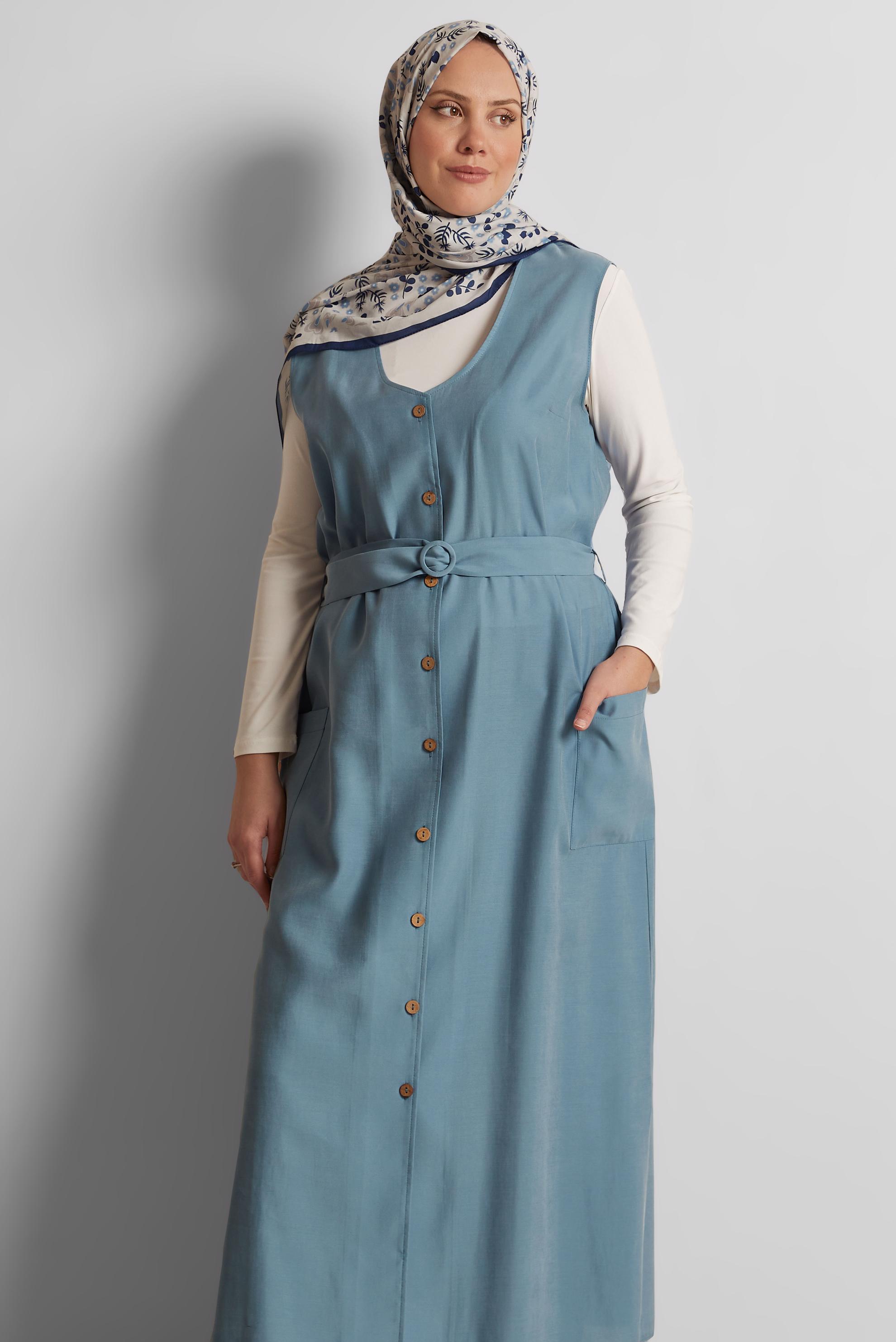 Tesettür giyim MAVİ DÜĞMELİ CEP DETAYLI YELEK 4451