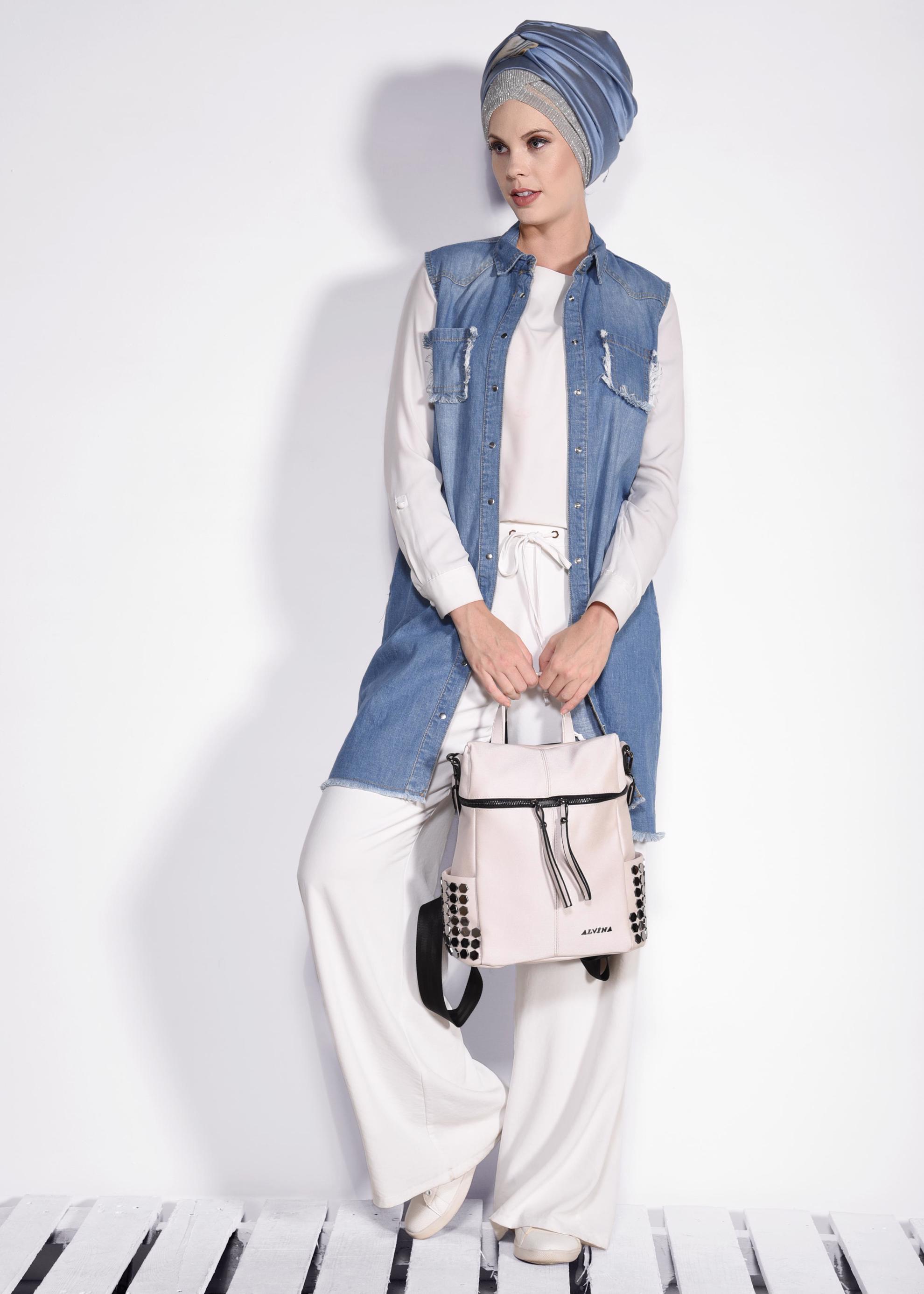 Tesettür giyim MAVİ ETEK UCU PÜSKÜLLÜ DENİM YELEK 4952