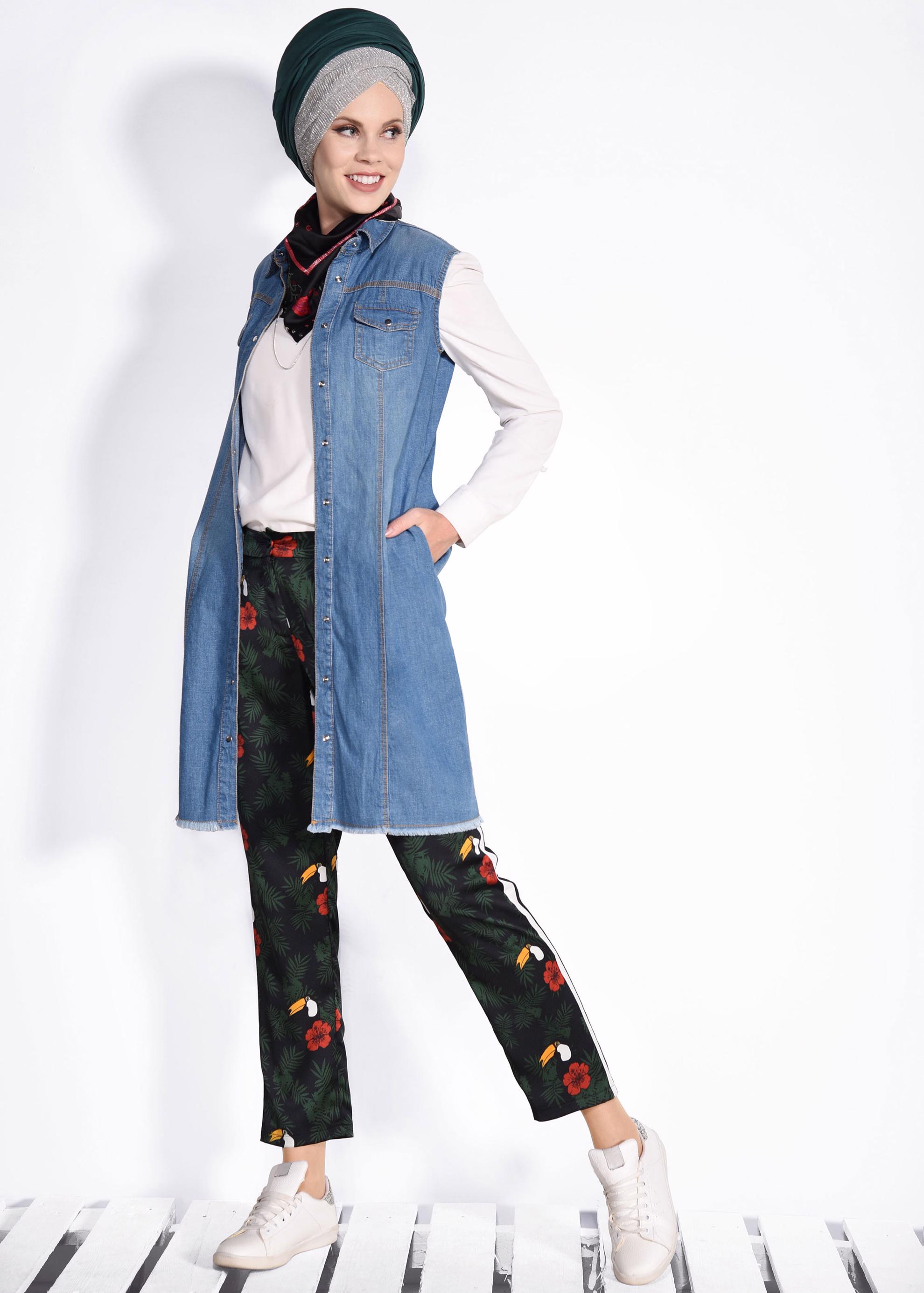 Tesettür giyim MAVİ DÜĞMELİ DENİM YELEK 4991-1