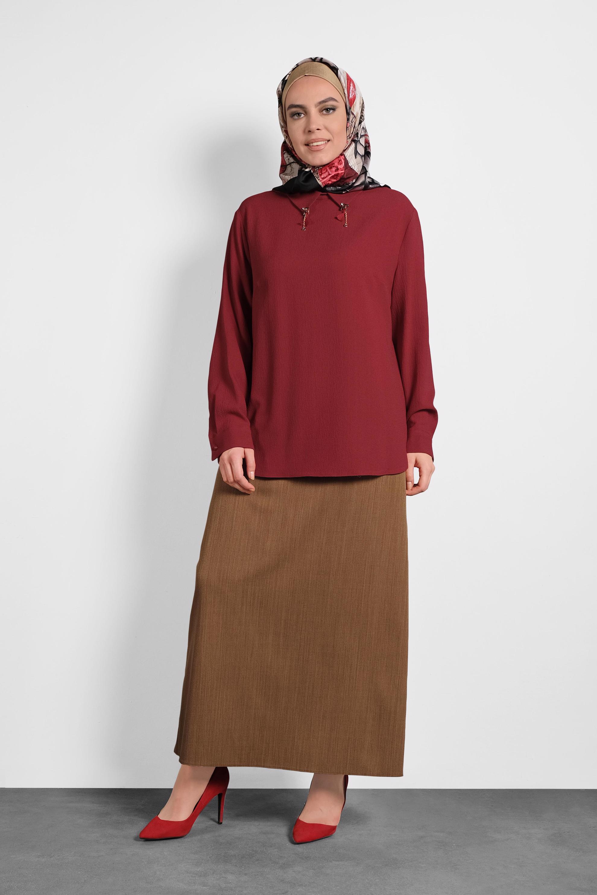 Vêtements hijab ROUGE BORDEAUX BLOUSE EN CRÊPE DÉTAIL BROCHE 20014