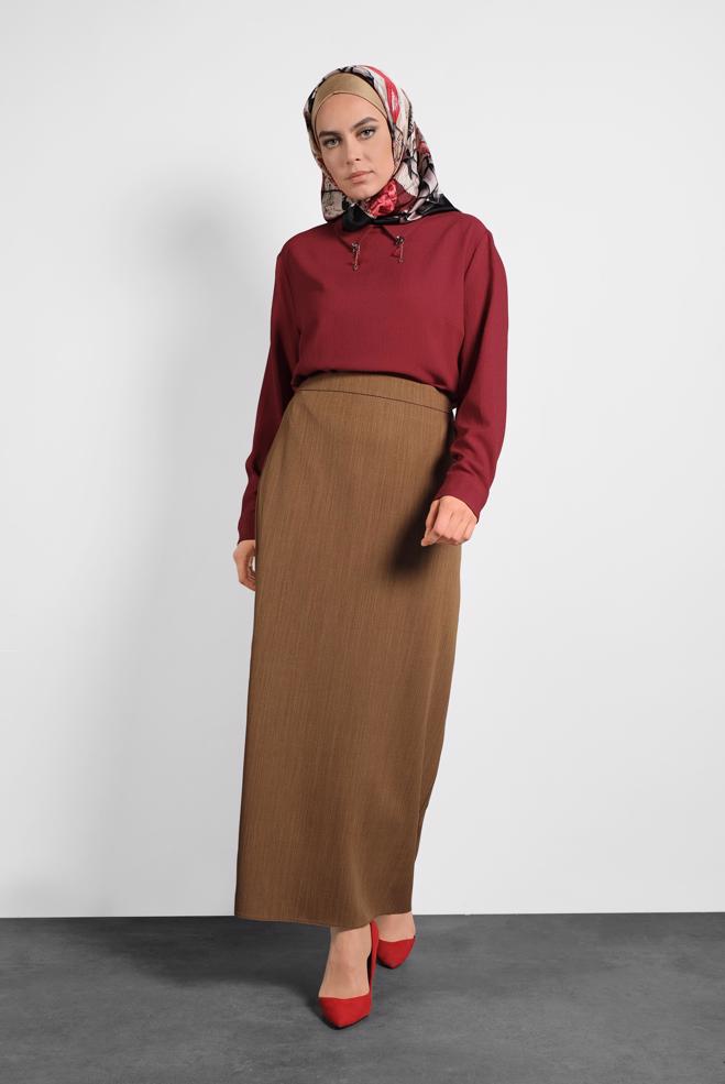 Vêtements hijab ROUGE BORDEAUX BLOUSE EN CRÊPE DÉTAIL BROCHE 20014 - ALVİNA