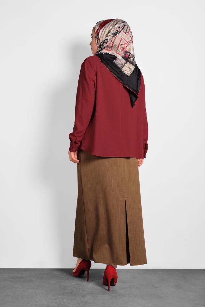Vêtements hijab ROUGE BORDEAUX BLOUSE EN CRÊPE DÉTAIL BROCHE 20014 - ALVİNA