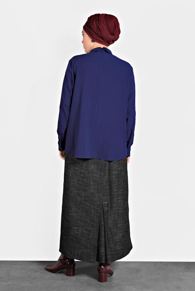Vêtements hijab BLEU BLOUSE EN CRÊPE DÉTAIL BROCHE 20014 - ALVİNA