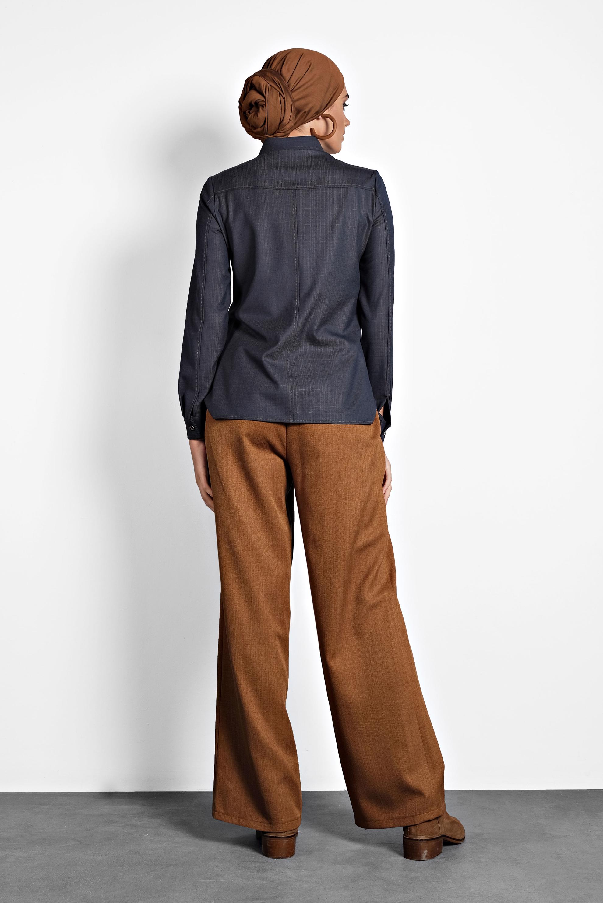 Tesettür giyim MAVİ DÜĞMELİ ERKEK YAKA BLUZ 40153