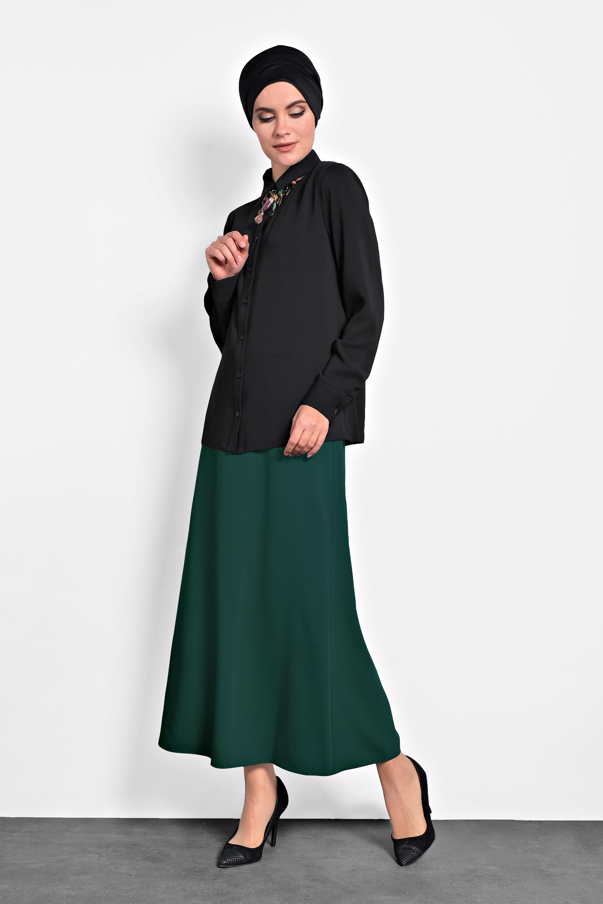 Hijab clothing BLACK BUTTONED BLOUSE 40205 