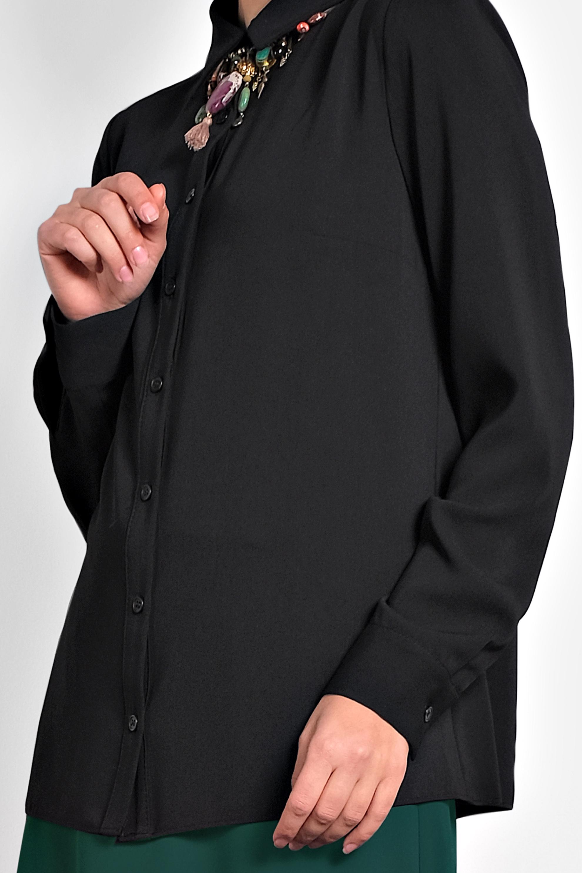 Hijab clothing BLACK BUTTONED BLOUSE 40205 