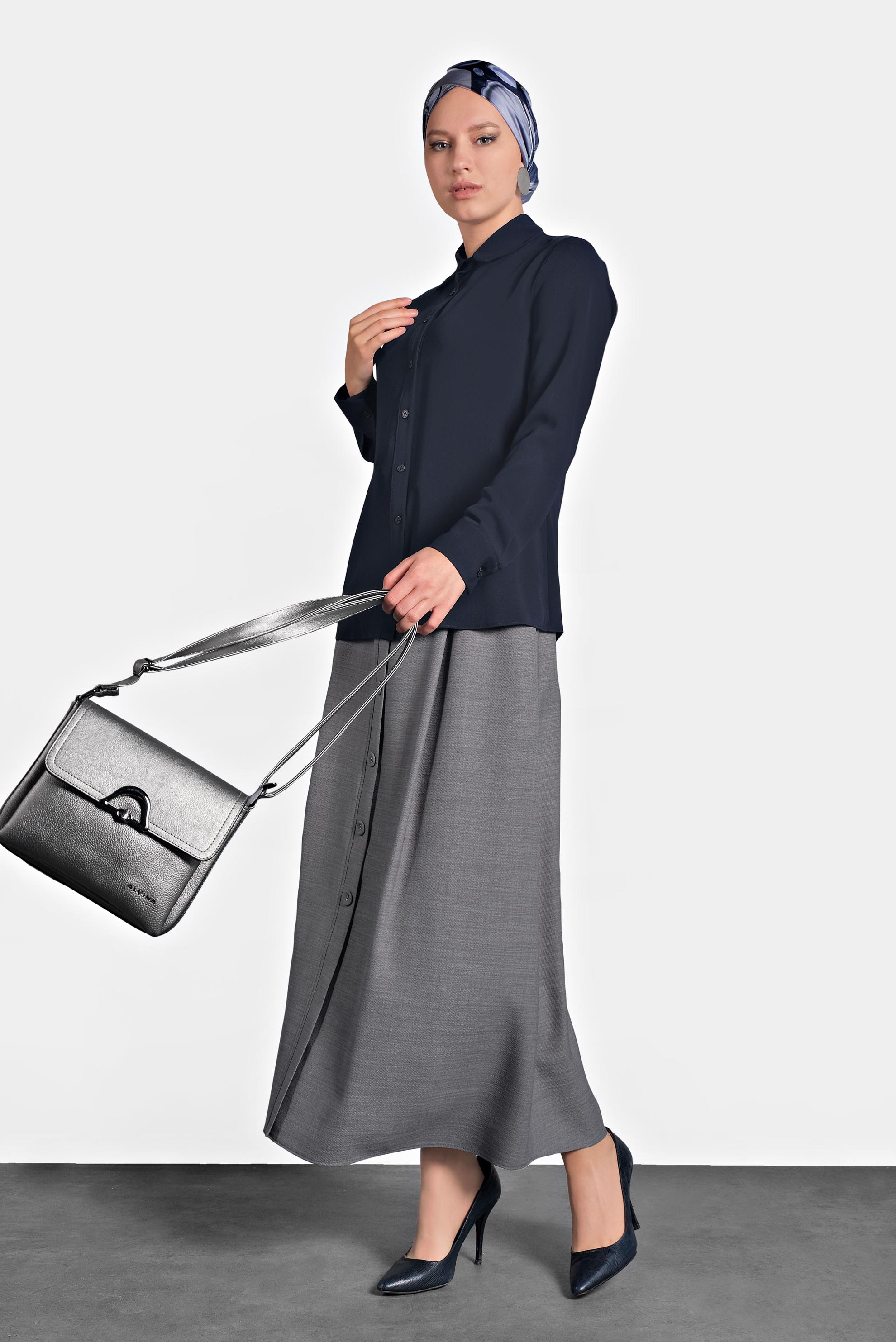 Tesettür giyim LACİVERT DÜĞMELİ BLUZ 40205 