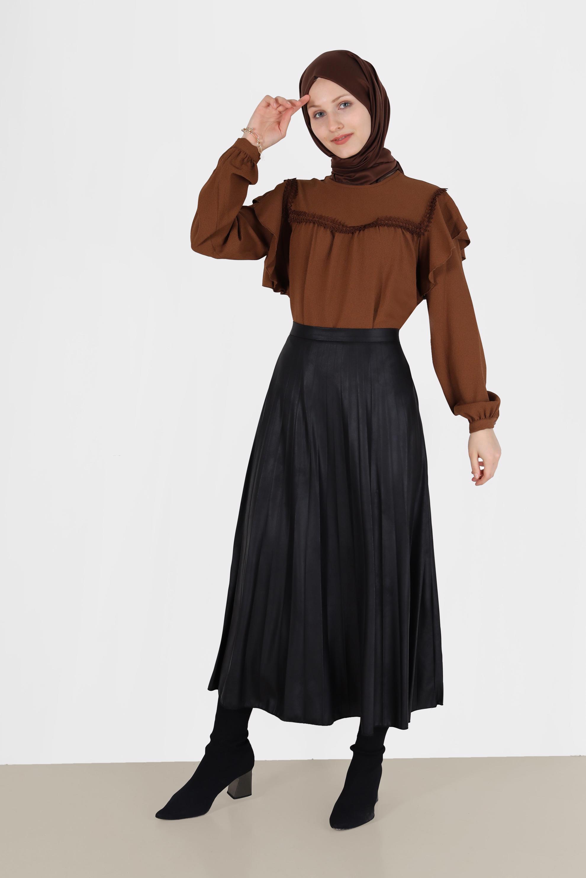Tesettür giyim TABA OMUZLARI VOLAN DETAYLI BLUZ 40332