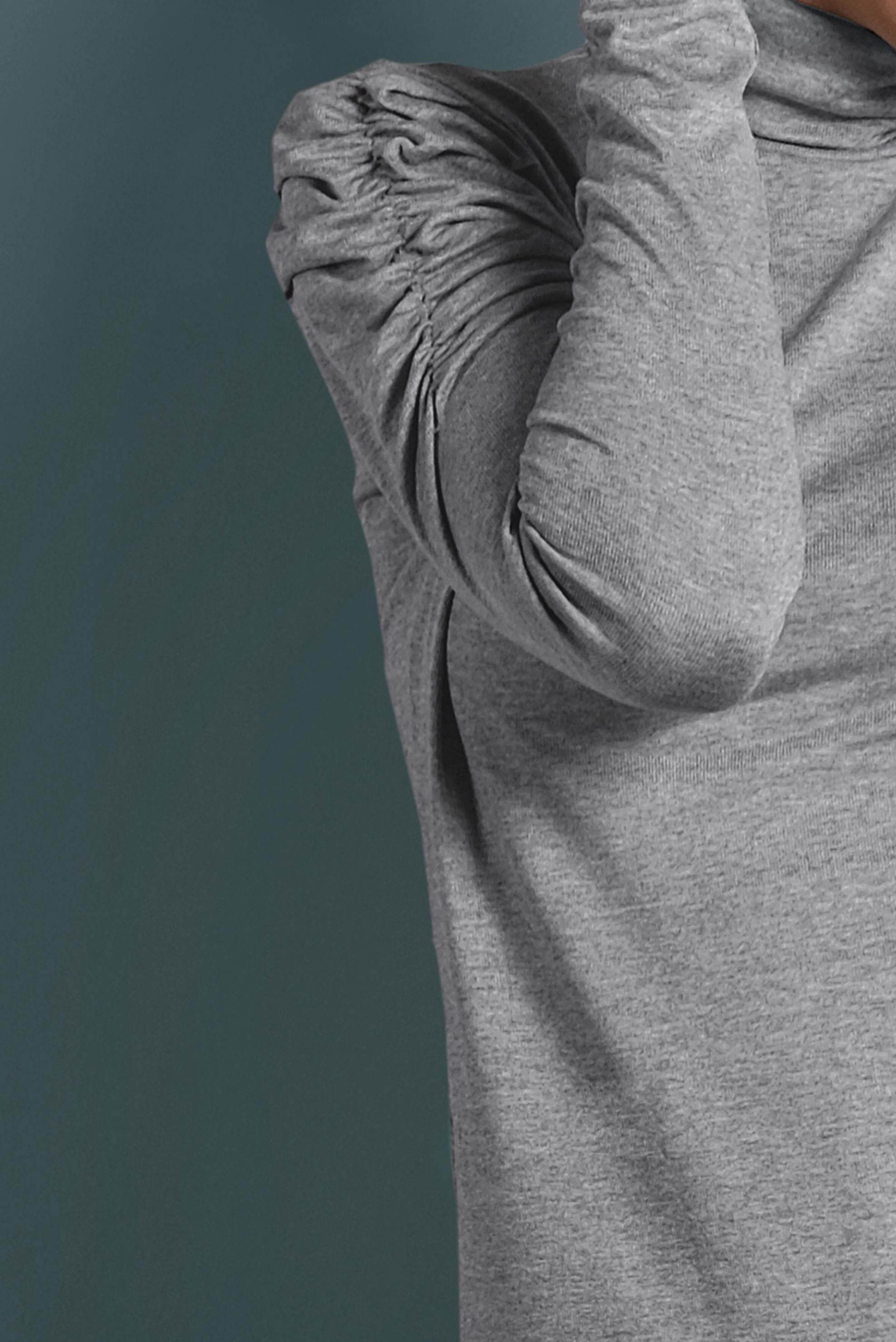 Tesettür giyim GRİ KOLLARI BÜZGÜLÜ BOĞAZLI BLUZ 40403 