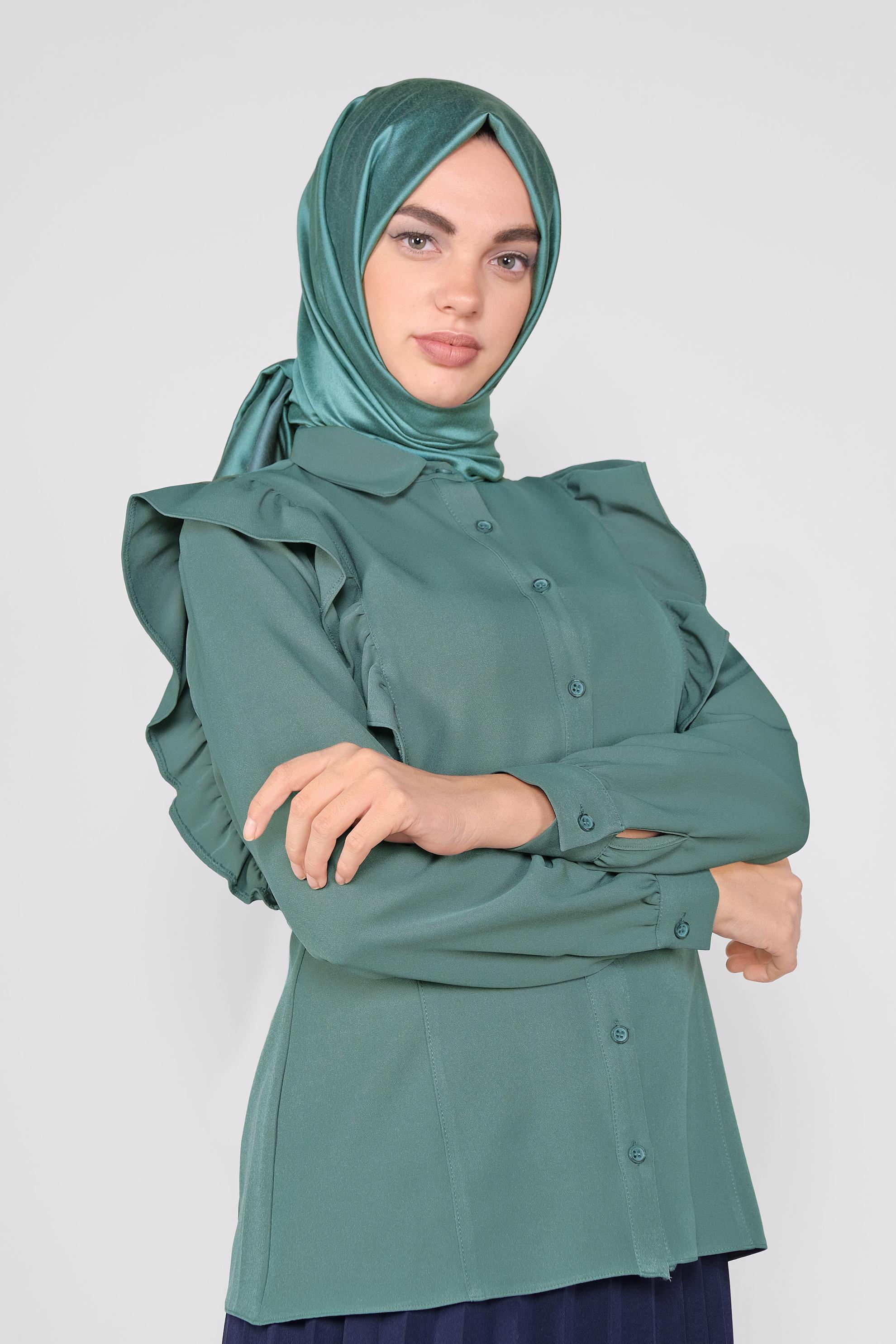 Tesettür giyim YEŞİL FIRFIRLI DÜĞMELİ BLUZ 41241