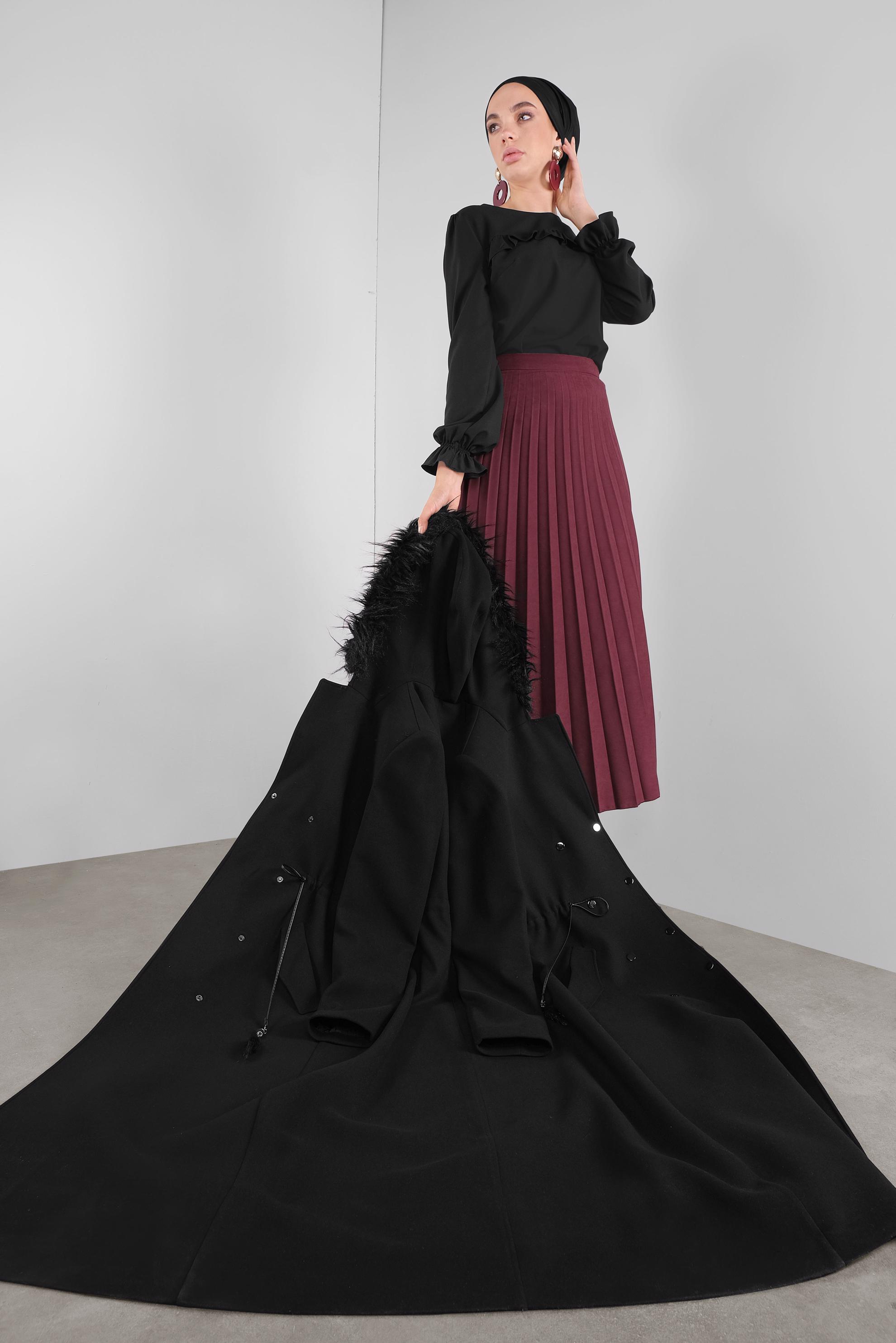 Tesettür giyim SİYAH MANŞETLERİ LASTİKLİ FIRFIRLI BLUZ 41242 