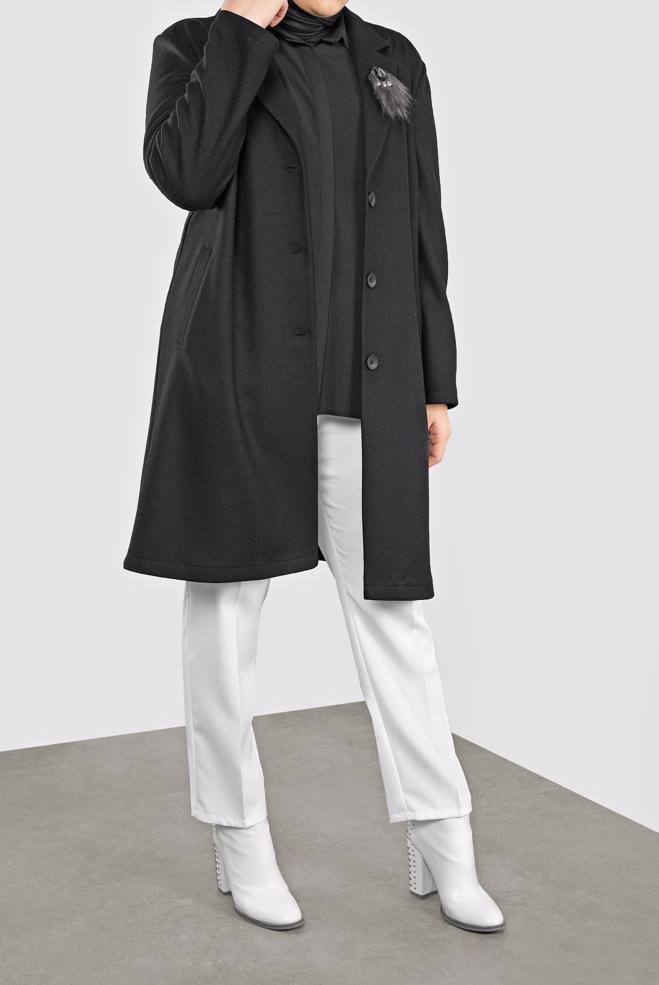 Vêtements hijab NOIR MANTEAU WALKER DÉTAILLÉ BROCHE 20109 - ALVİNA