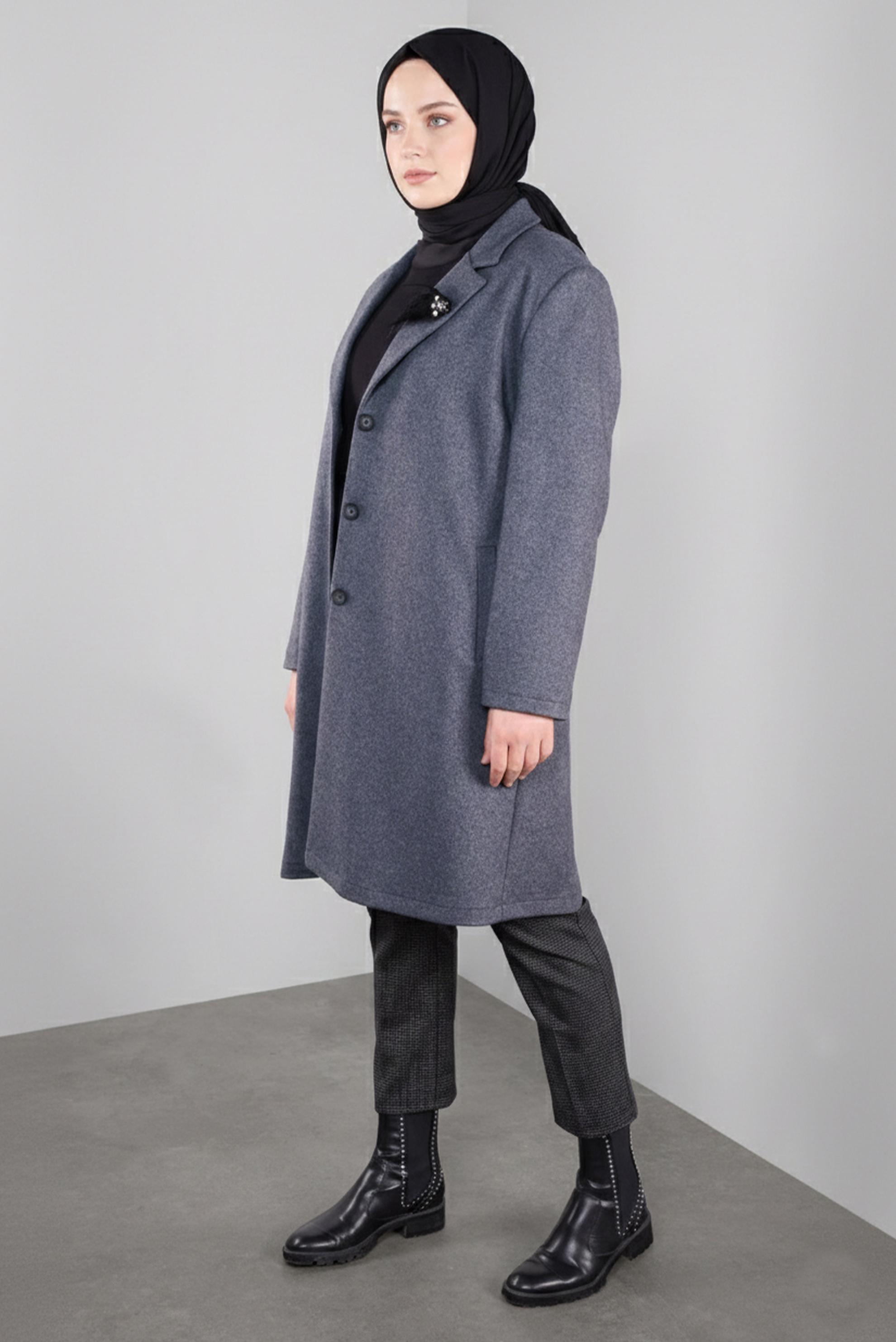 Tesettür giyim GRİ YAKASI BROŞ DETAYLI KAŞE CEKET 20109	