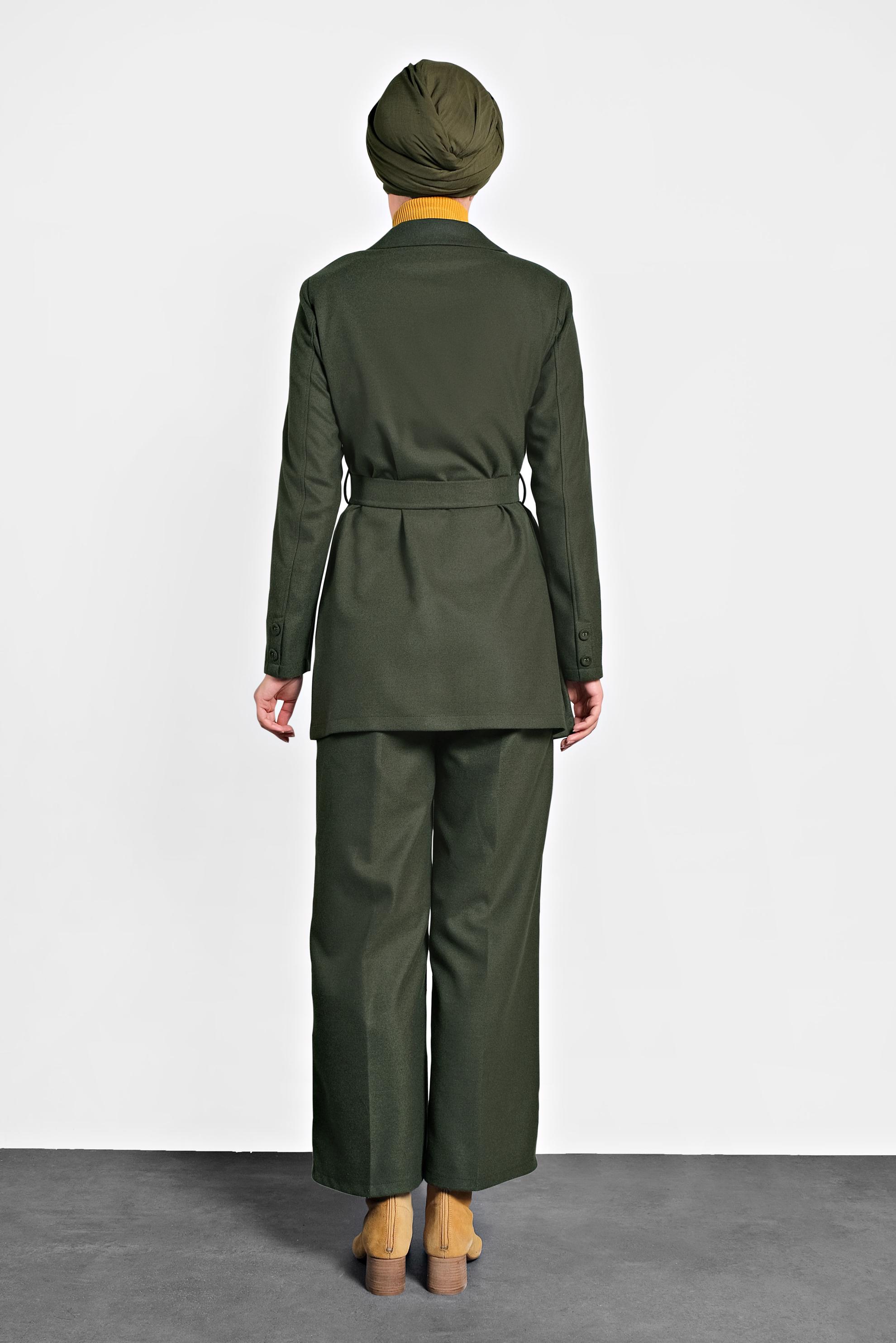 Tesettür giyim HAKİ CEPLİ KEMERLİ CEKET 40123 