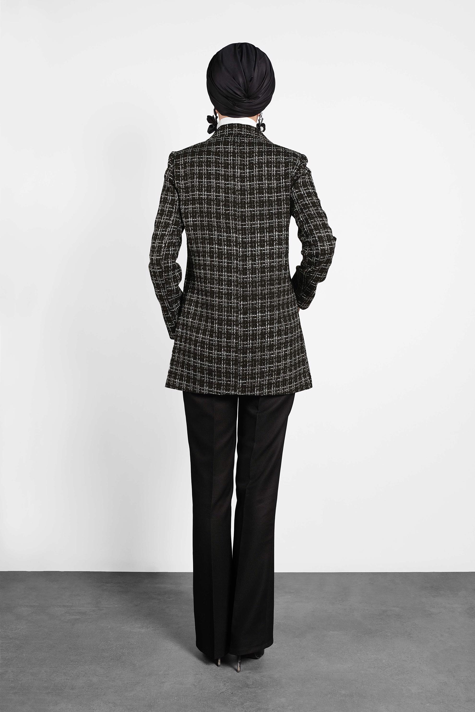 Tesettür giyim SİYAH DÜĞMELİ TÜVİT CEKET 40220 