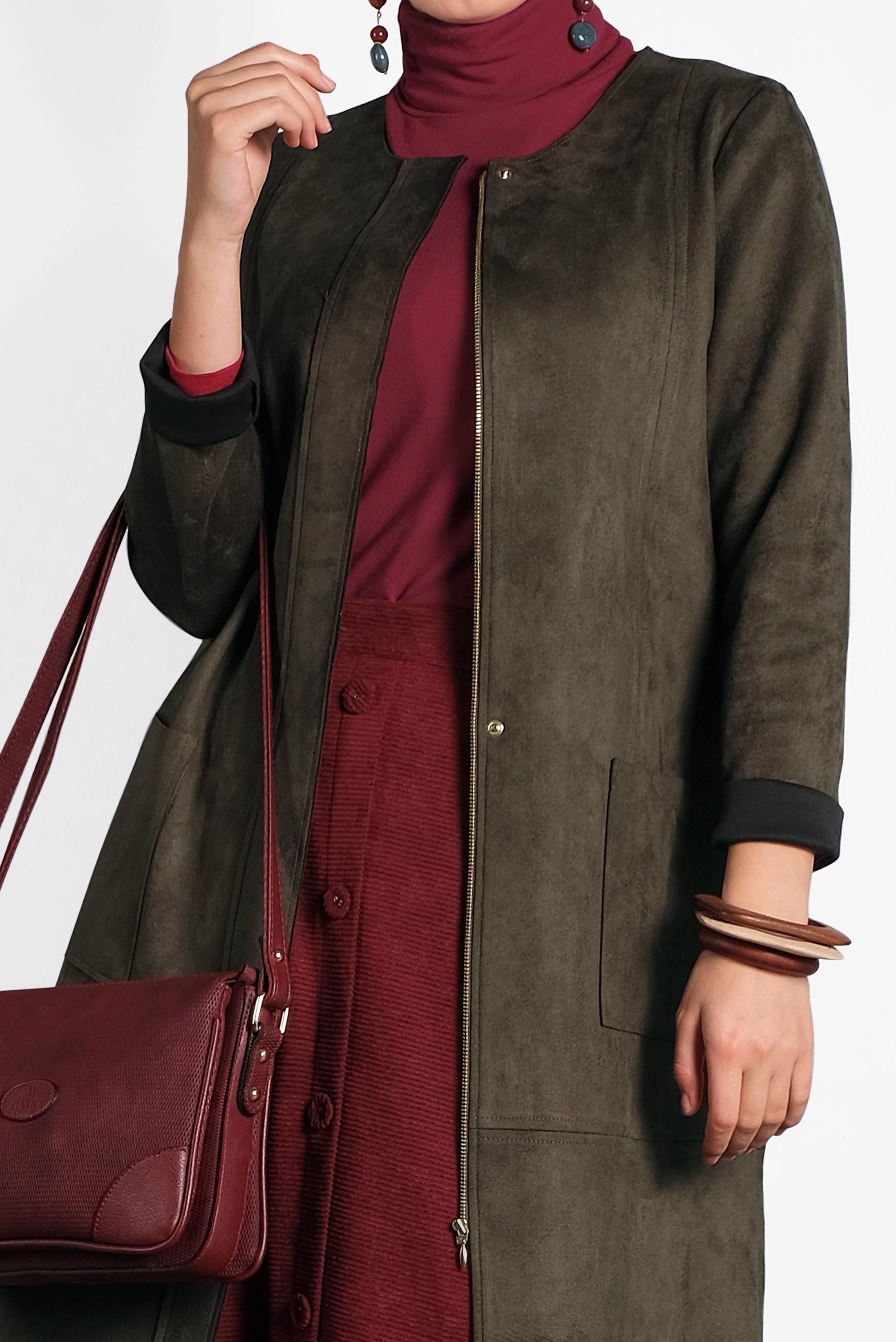 Tesettür giyim HAKİ CEPLİ FERMUARLI SÜET CEKET 40243 