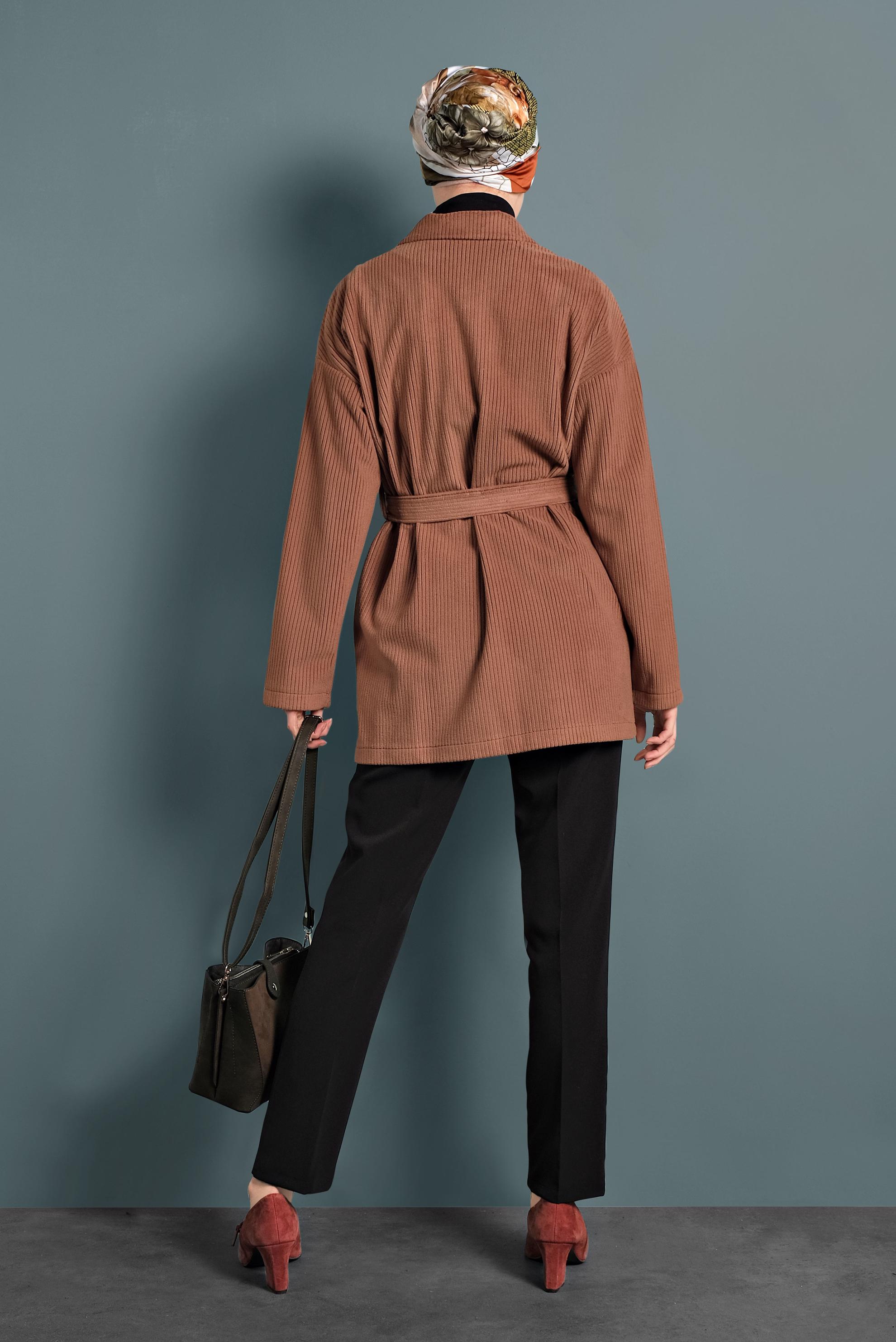 Tesettür giyim TABA KEMERLİ KADİFE CEKET 40246