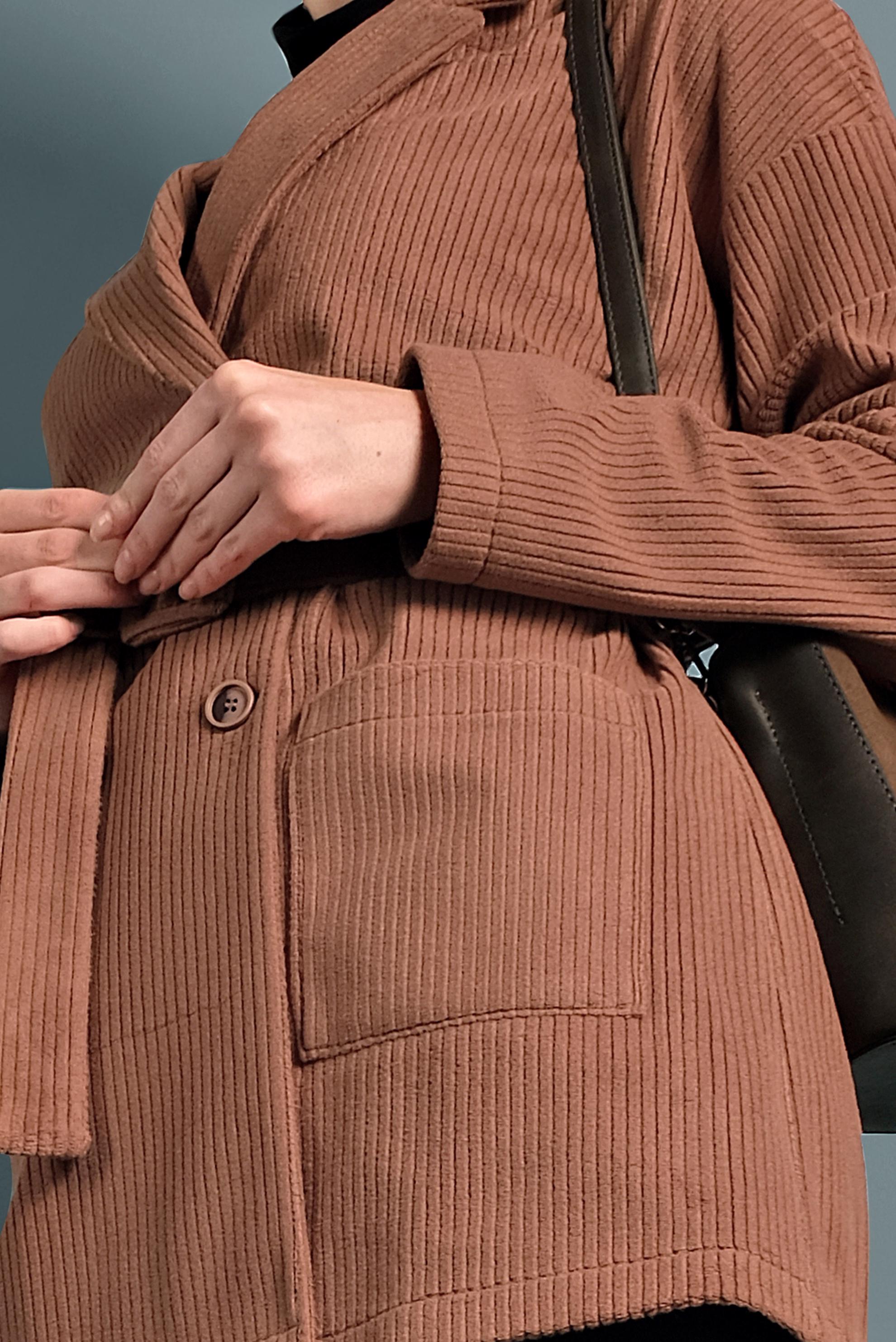 Tesettür giyim TABA KEMERLİ KADİFE CEKET 40246