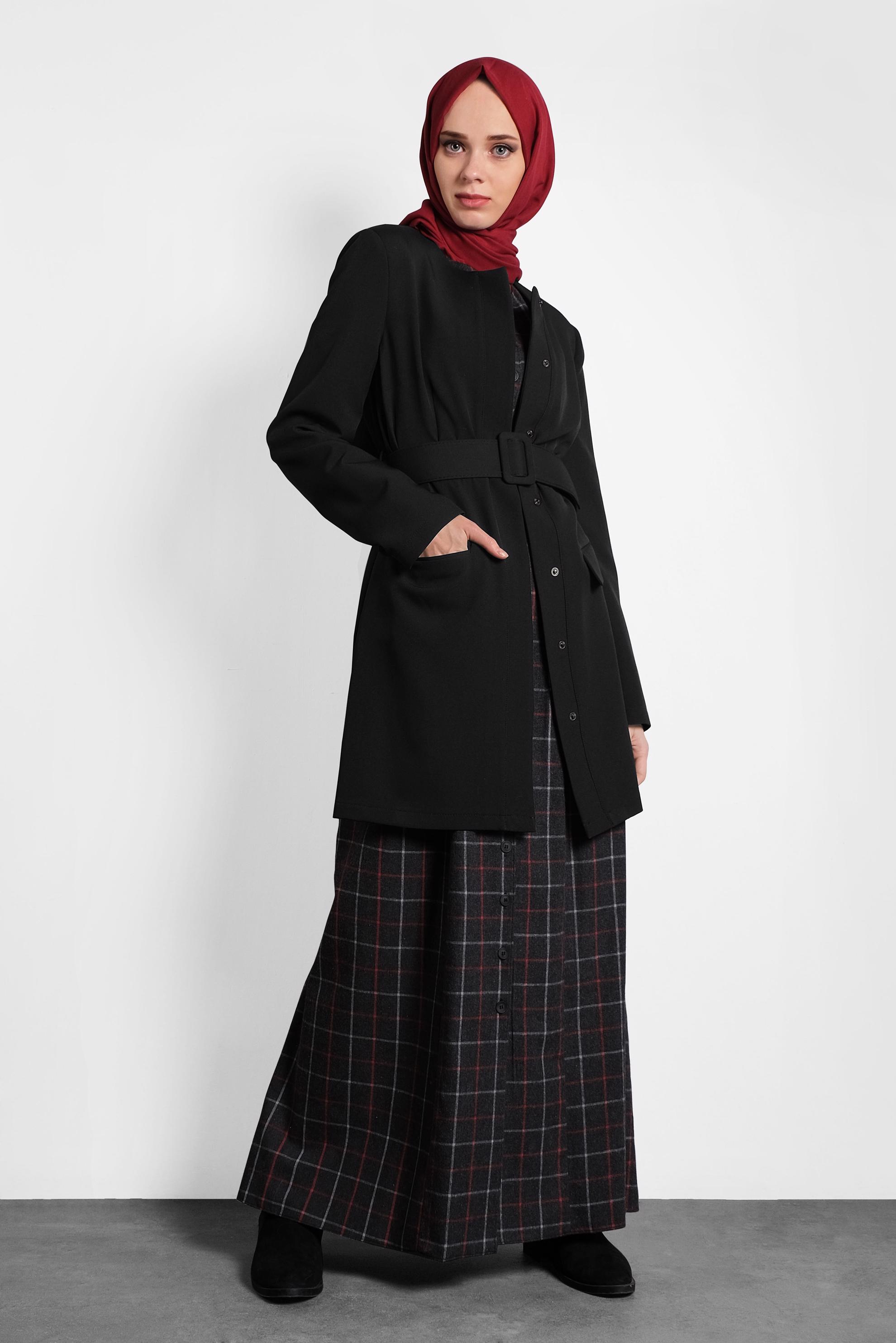 Tesettür giyim SİYAH KEMERLİ KLASİK CEKET 40248 