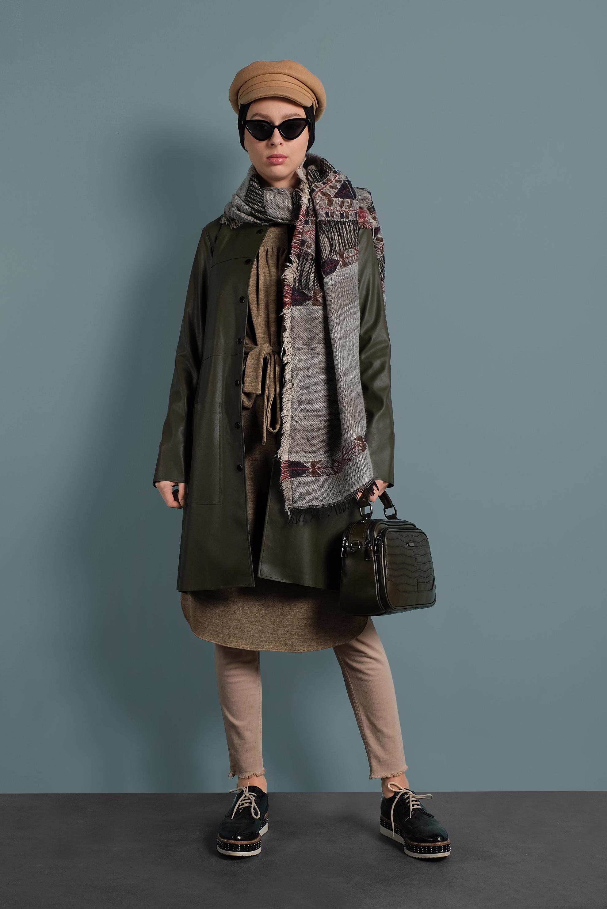 Tesettür giyim HAKİ BİSİKLET YAKA DERİ CEKET 40375