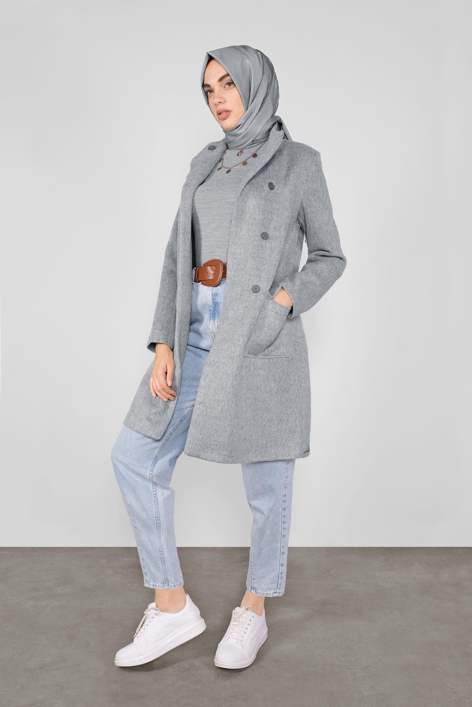 Tesettür giyim GRİ DÜĞMELİ CEPLİ TAY TÜYÜ CEKET 41245